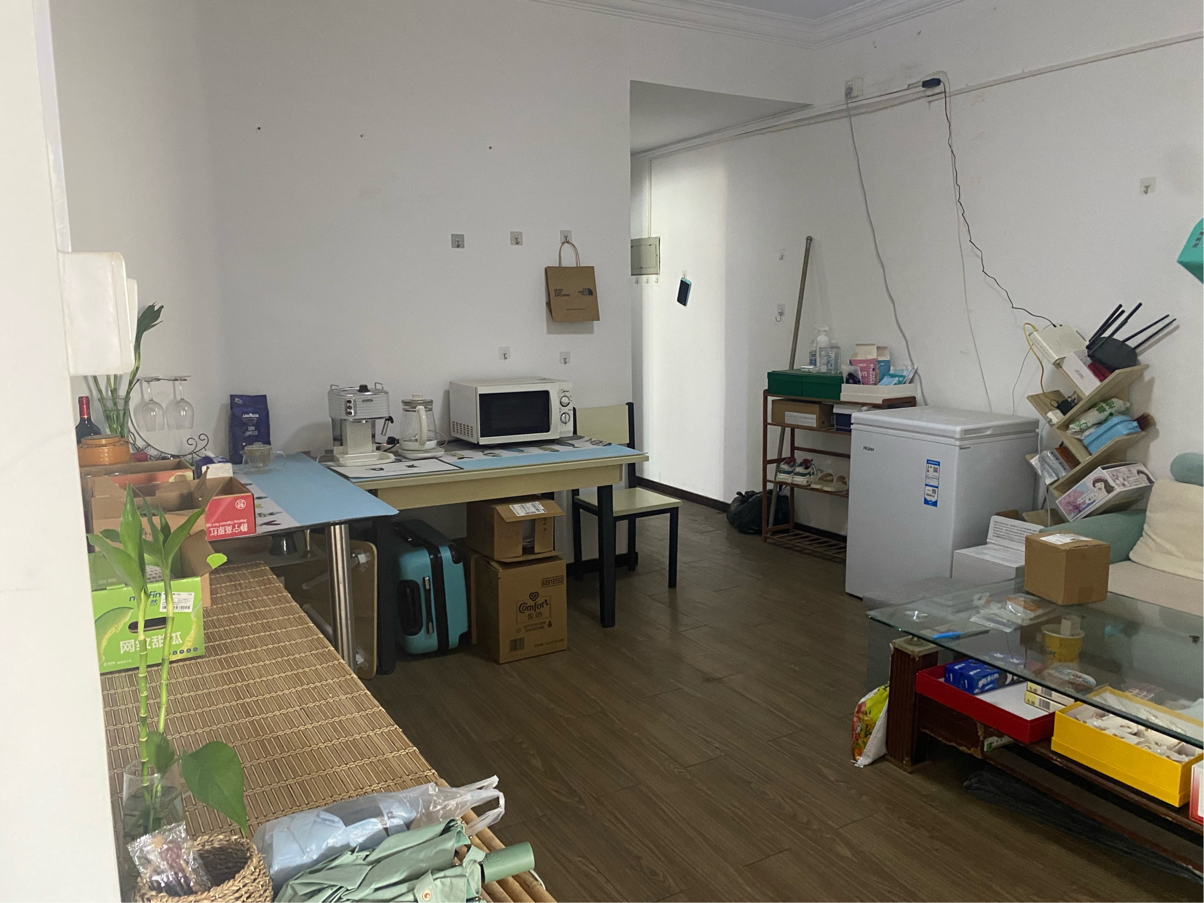 Shanghai Pudong Shared Apartment Seeking Flatmate Long Term