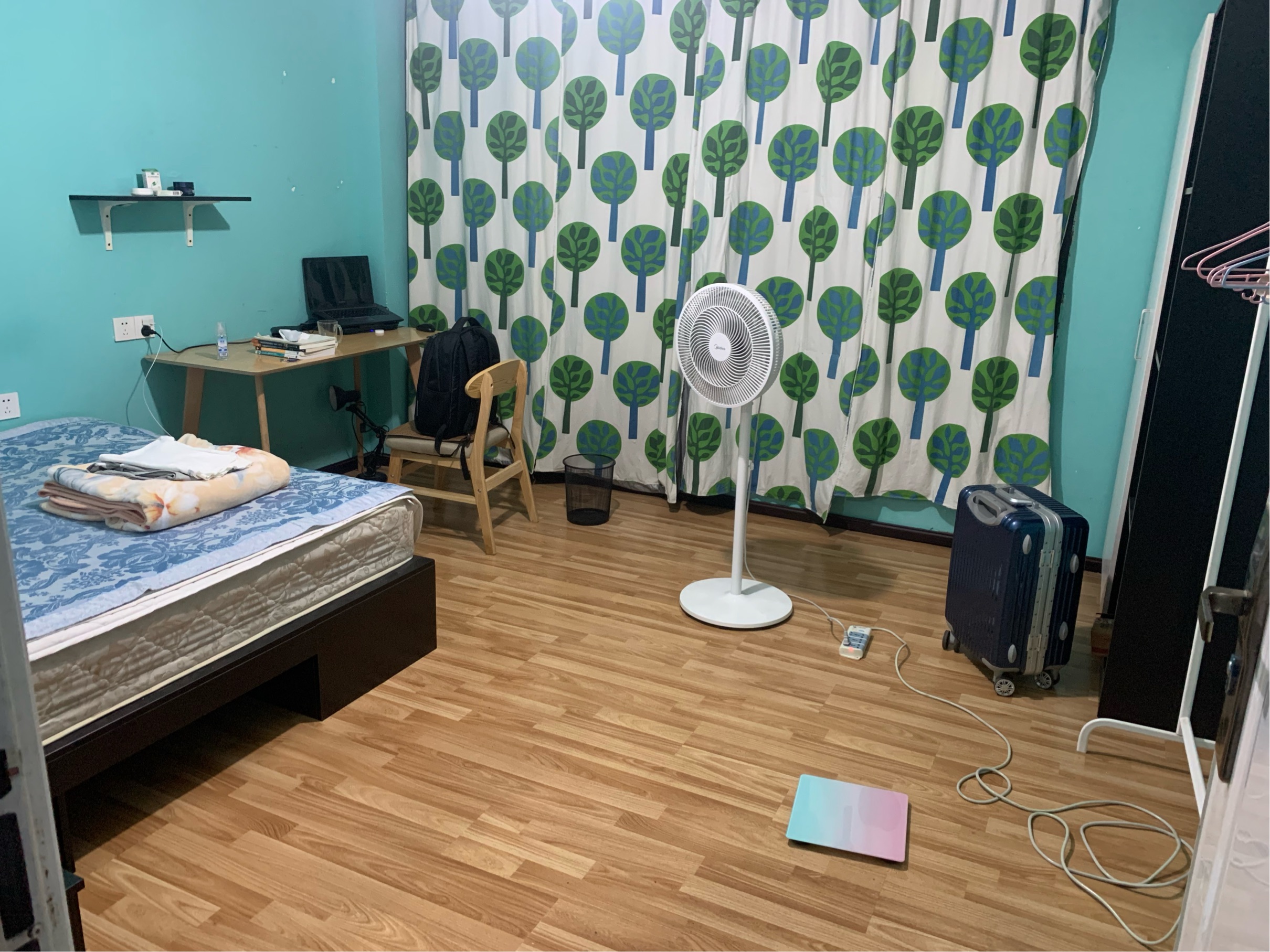 Chengdu Gaoxin Long Term Shared Apartment Long Term Seeking Flatmate