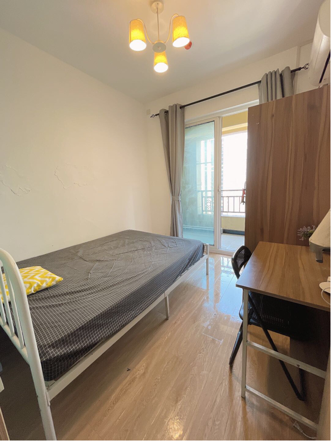 Wuhan Hanyang Long Short Term Seeking Flatmate Sublet