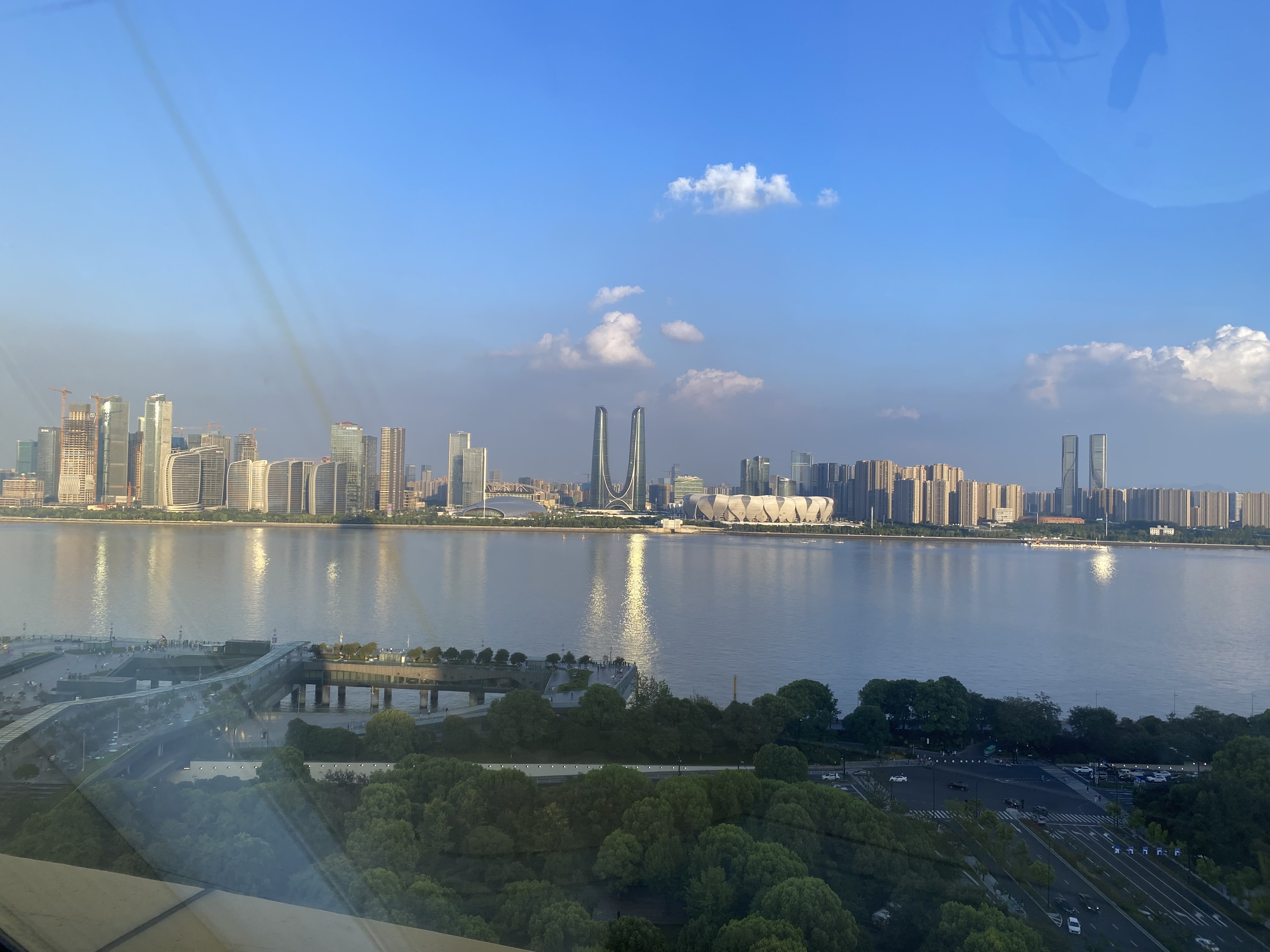 亚运结束后的杭州