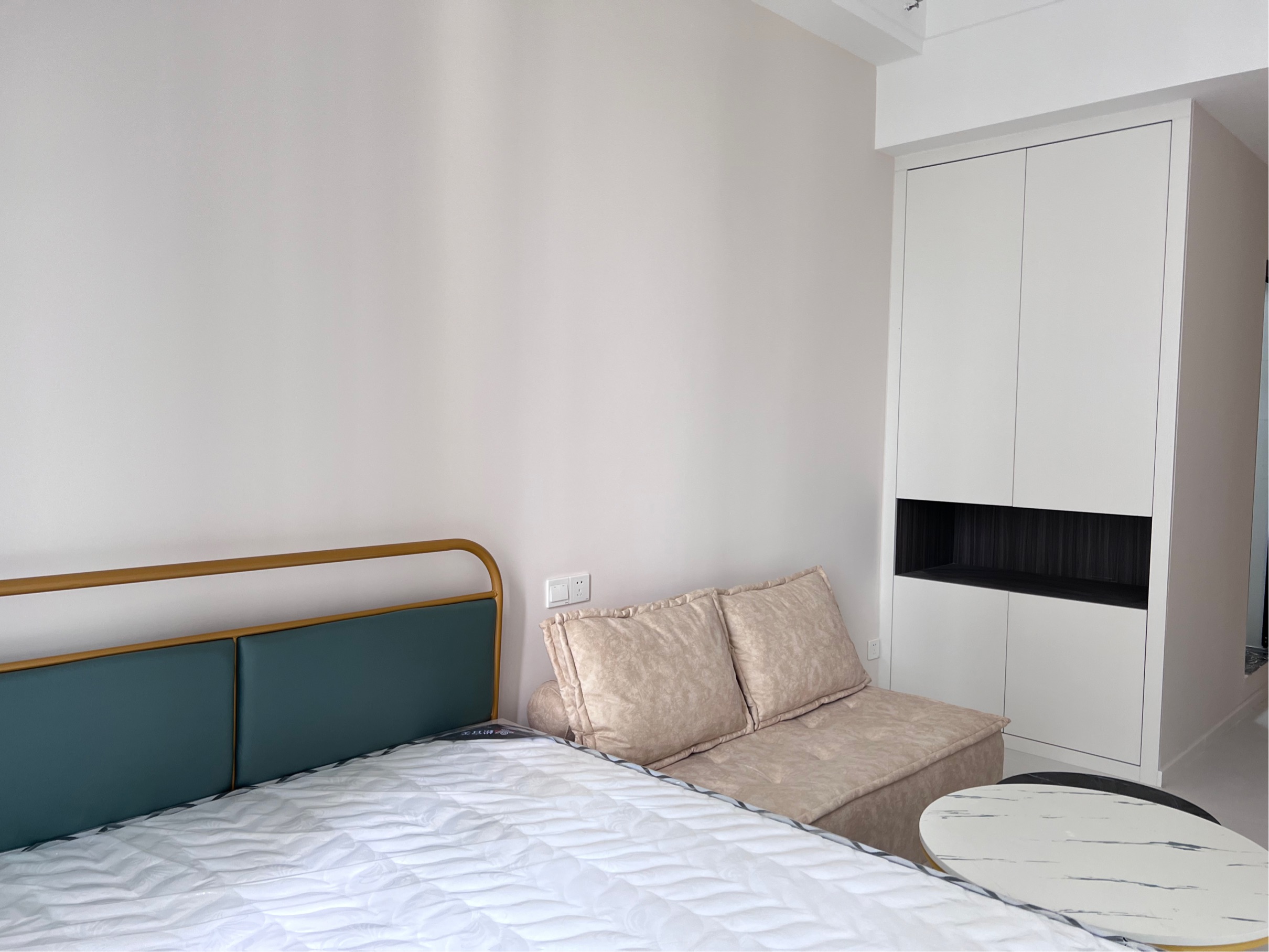 ChengduShuangliuLong TermSingle Apartment