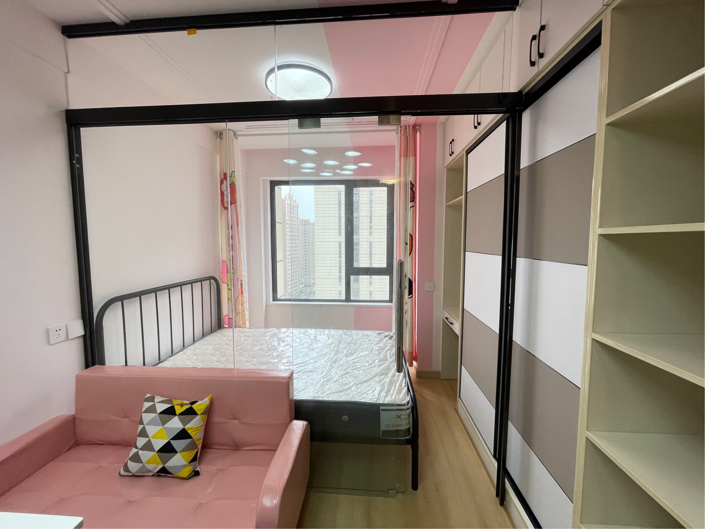 Zhengzhou-Jinshui-Cozy Home,Clean&Comfy,No Gender Limit