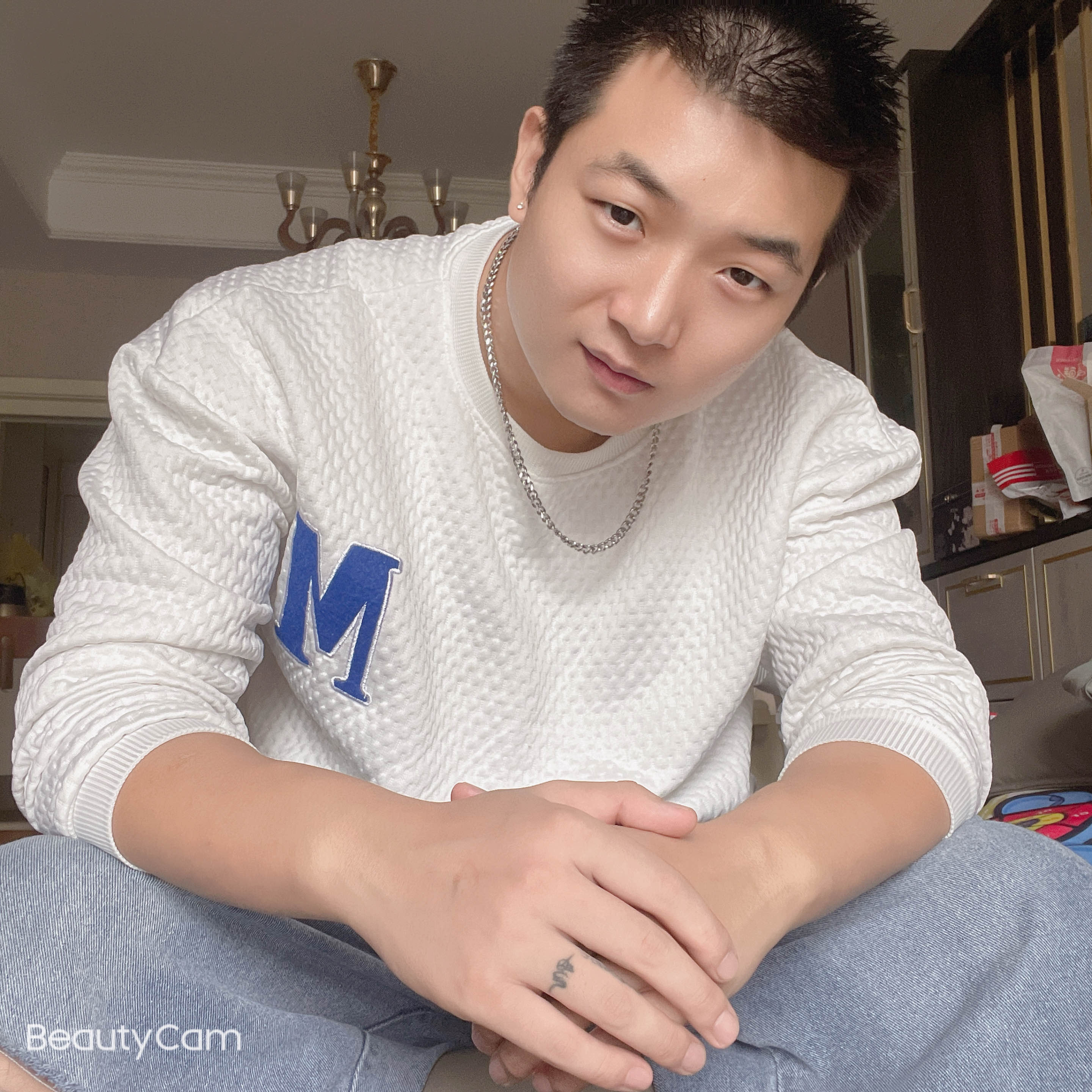 邢亚男