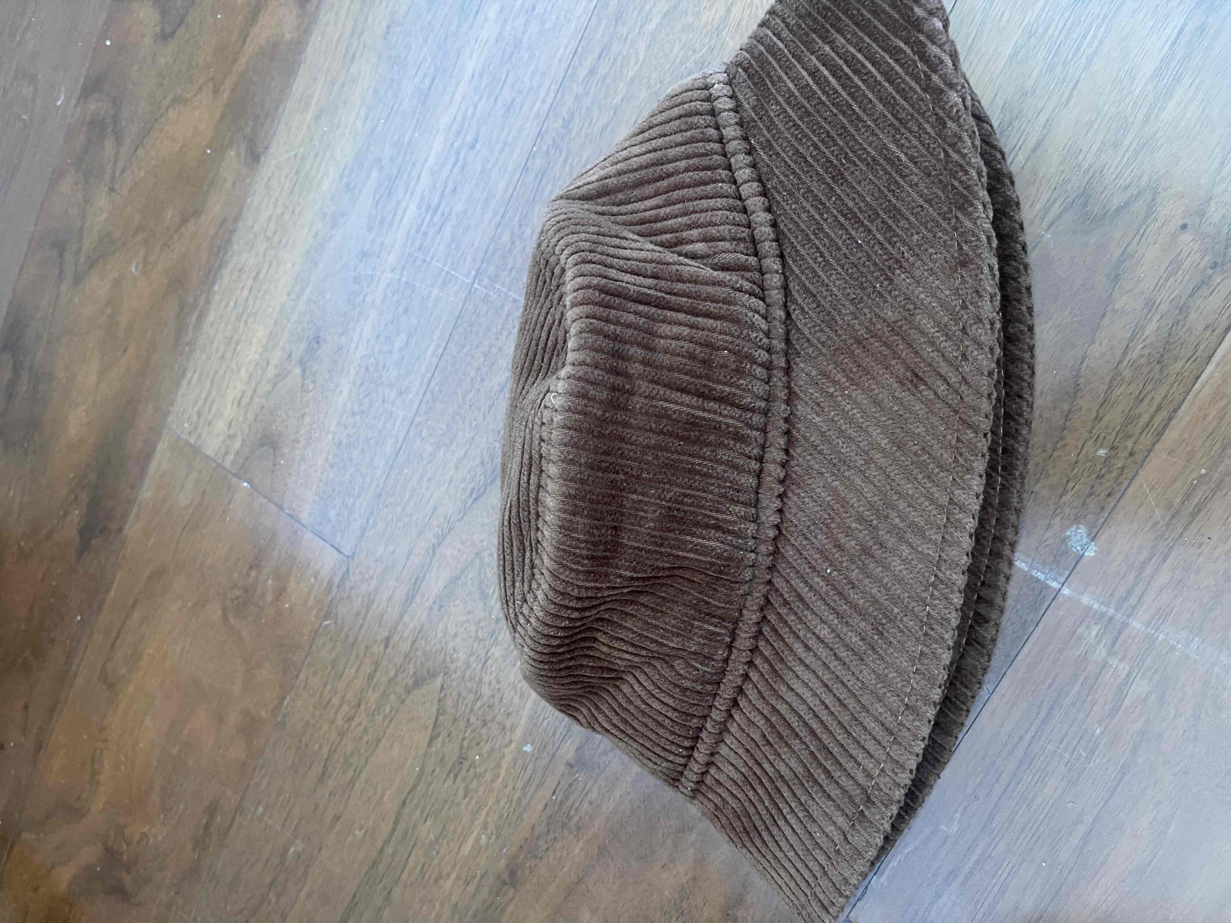  Zara Hat