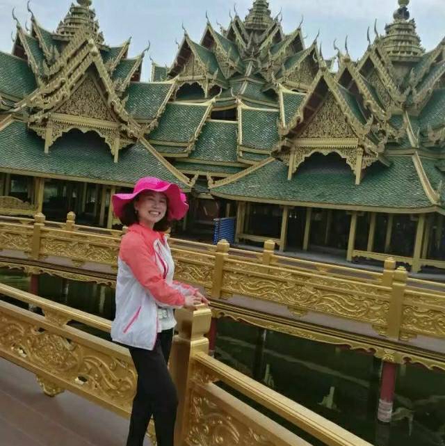 李秀芳