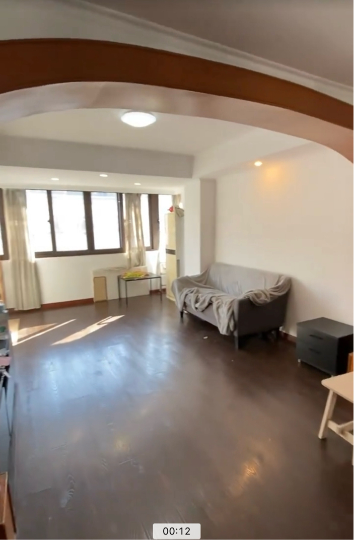 Shanghai-Xuhui-漕宝路,徐家汇,Pet Friendly,LGBTQ Friendly,Cozy Home,Clean&Comfy,No Gender Limit,Hustle & Bustle,“Friends”,Chilled