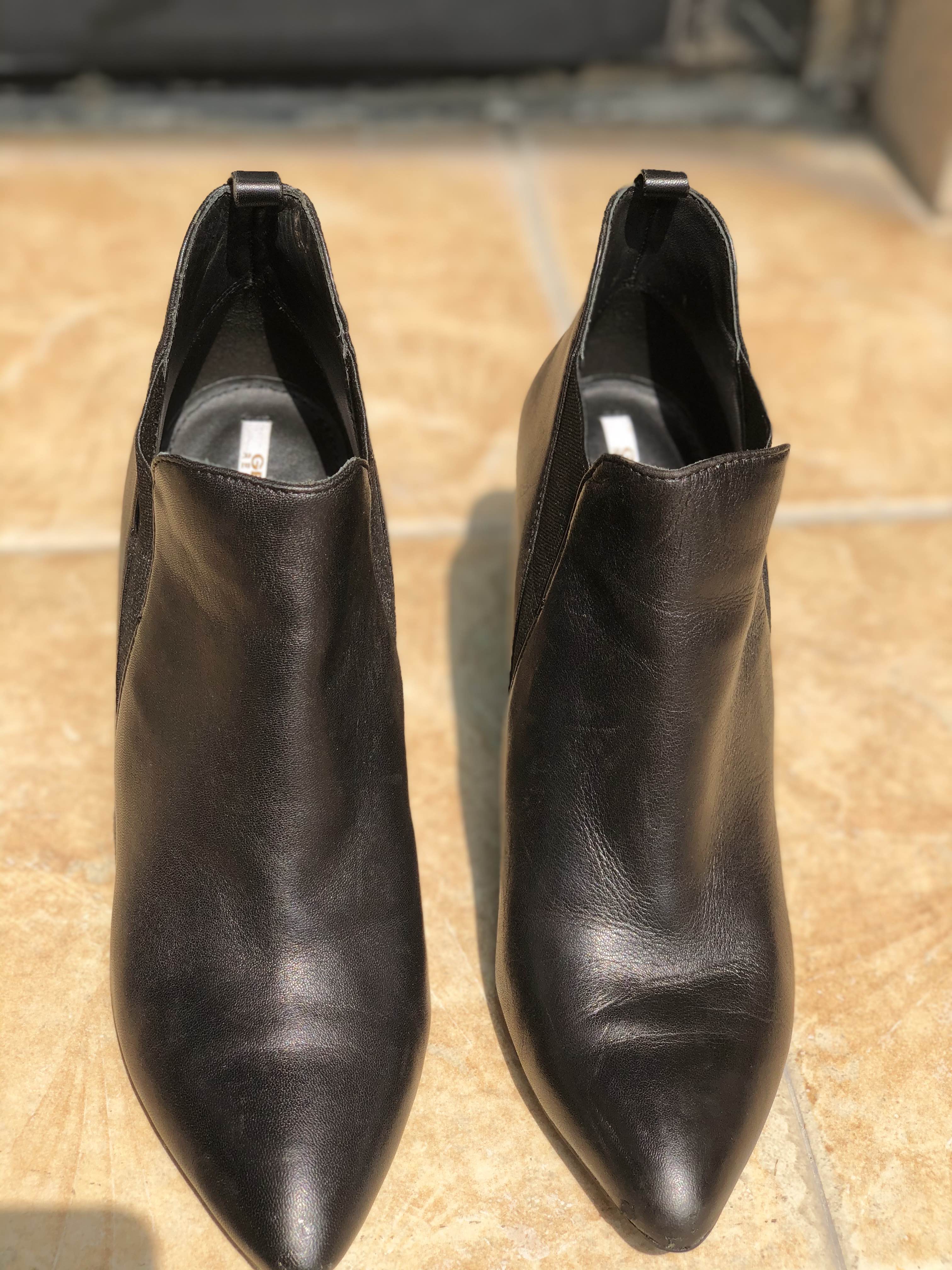 Geox健乐士气垫底及踝高跟靴