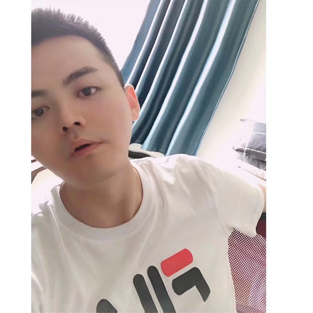 房东小李哥 leo