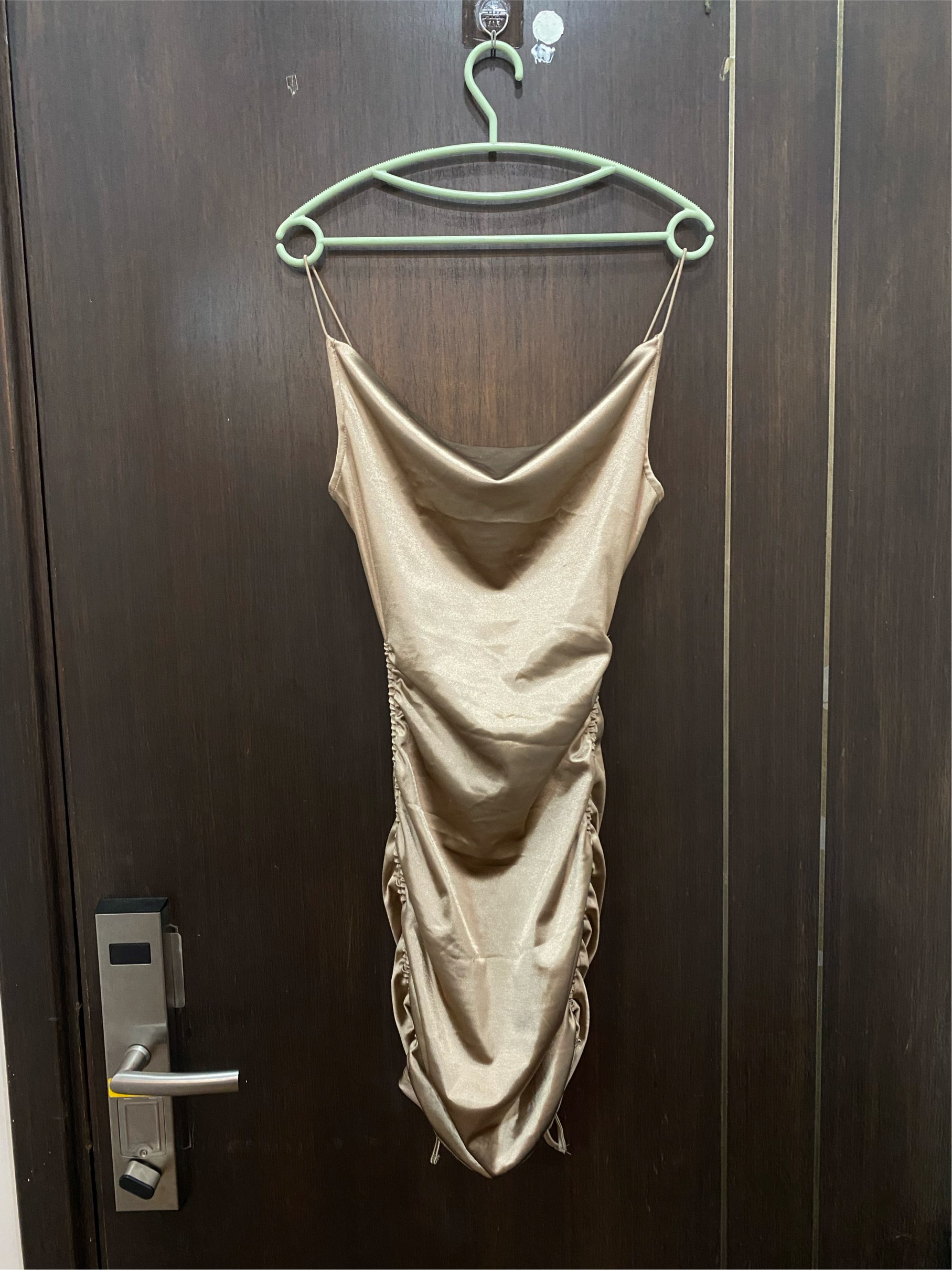 Gold dress party dress 