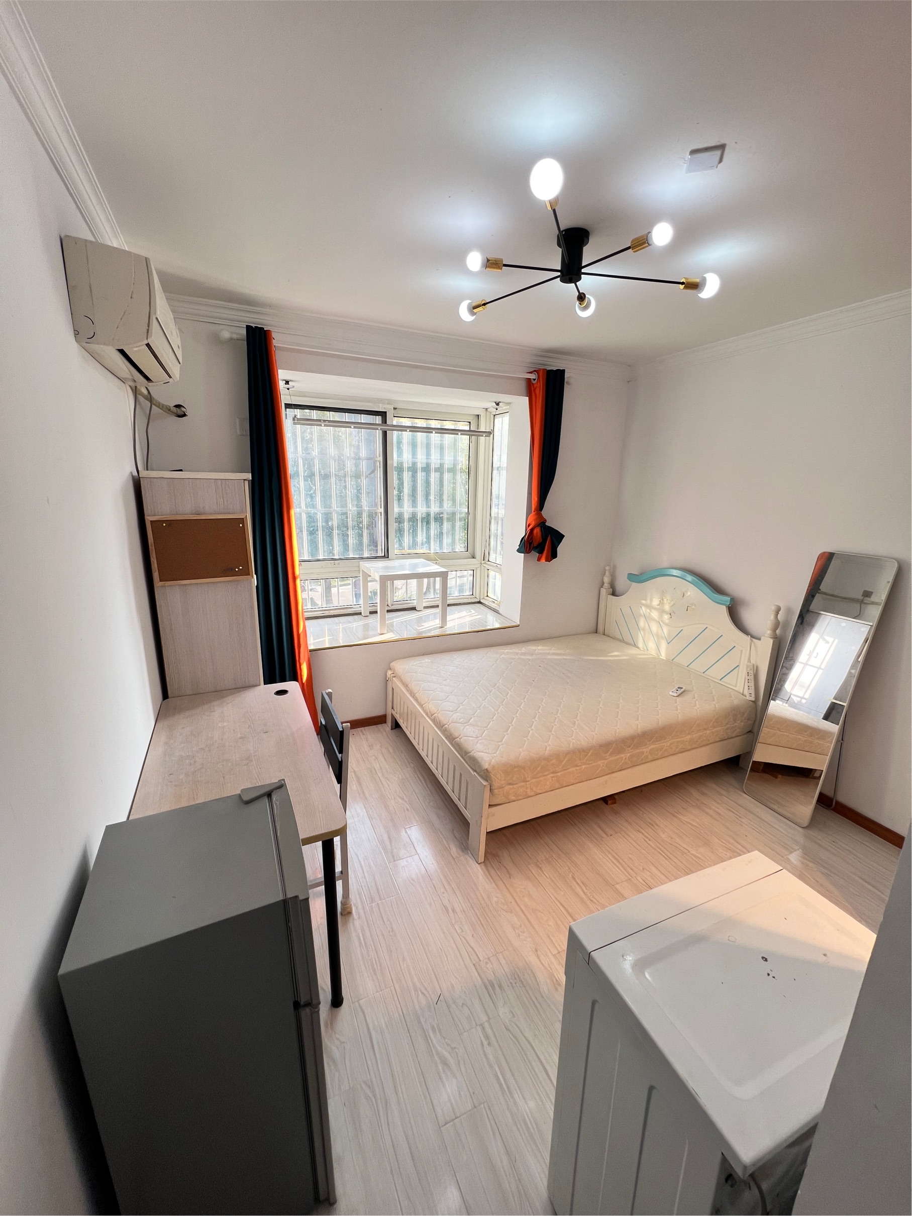 ShanghaiPudongShared ApartmentSingle ApartmentSubletSeeking