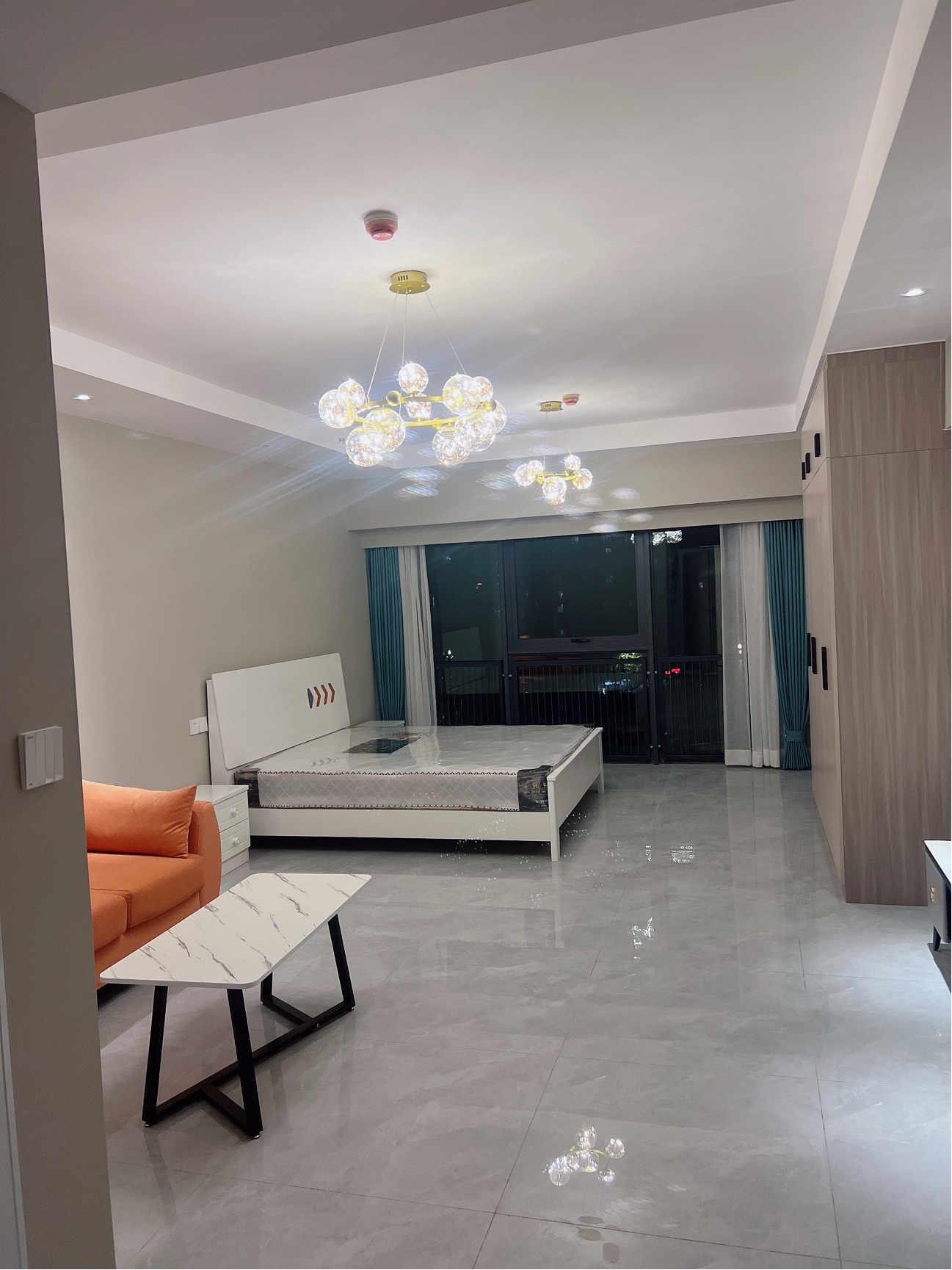 昆明-西山-溫馨小窩,乾淨治愈,不限性別