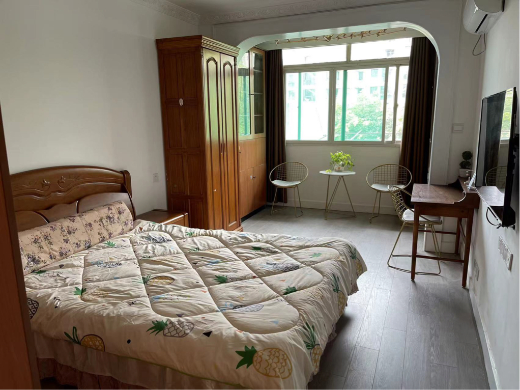 Shanghai-Hongkou-190RMB/Night,Cozy Home,Clean&Comfy,No Gender Limit,Hustle & Bustle,LGBTQ Friendly,Pet Friendly
