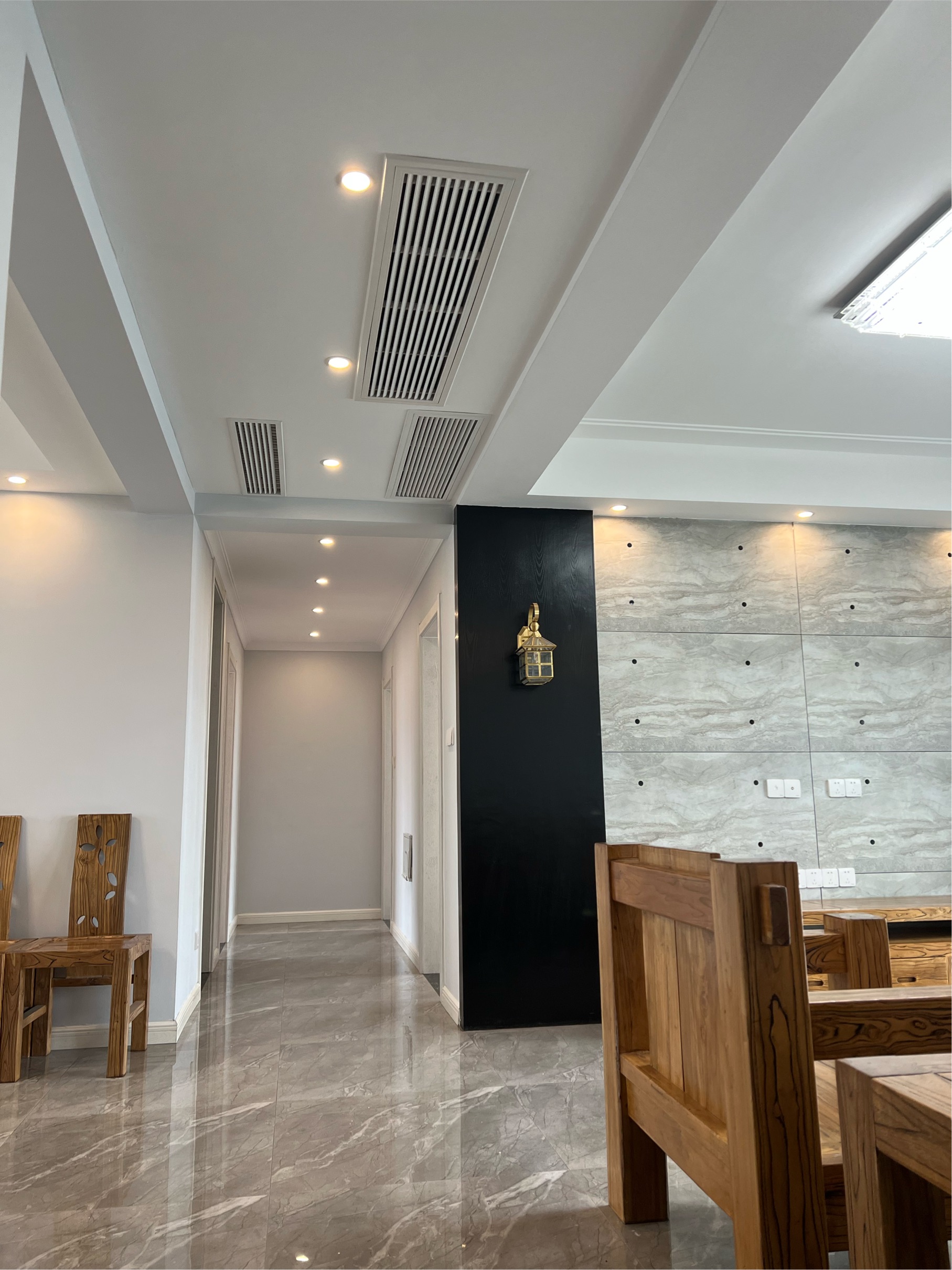 Zhengdong New Area 瑞昌路100号建业春天里一期33号楼