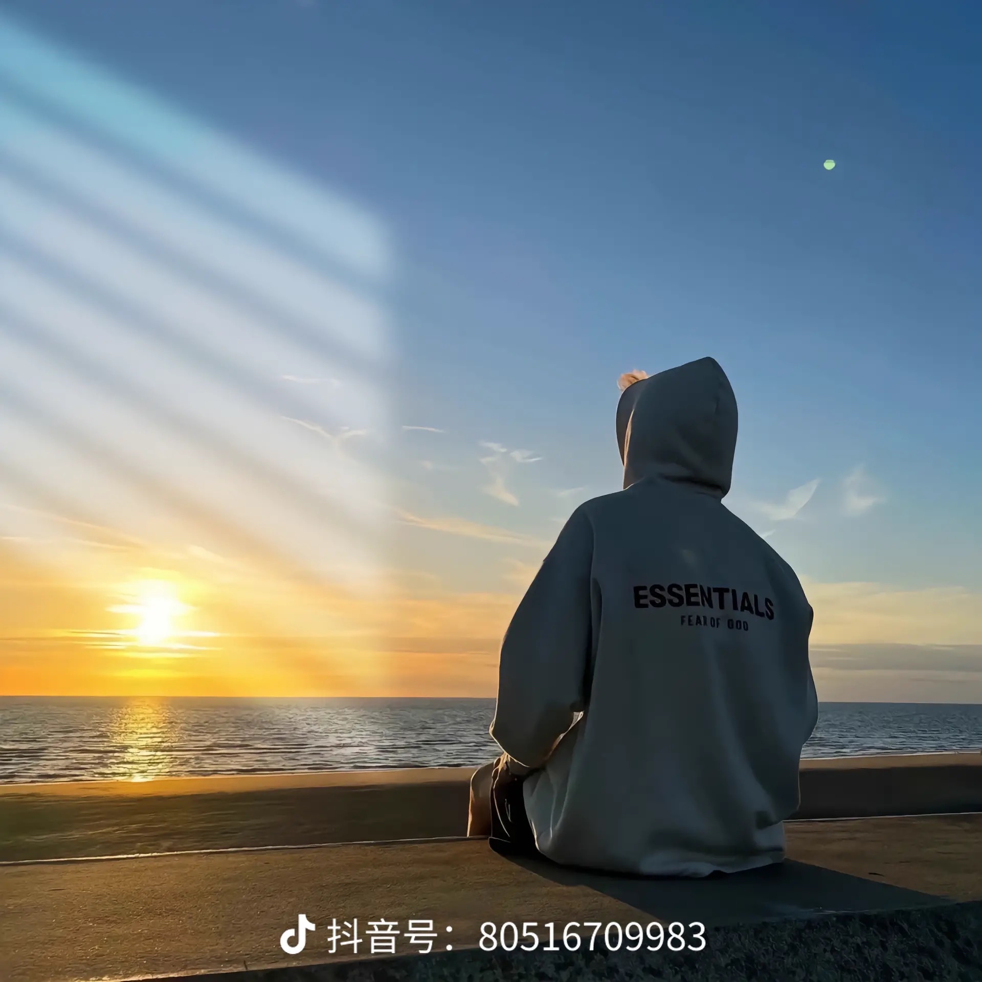 搞笑男