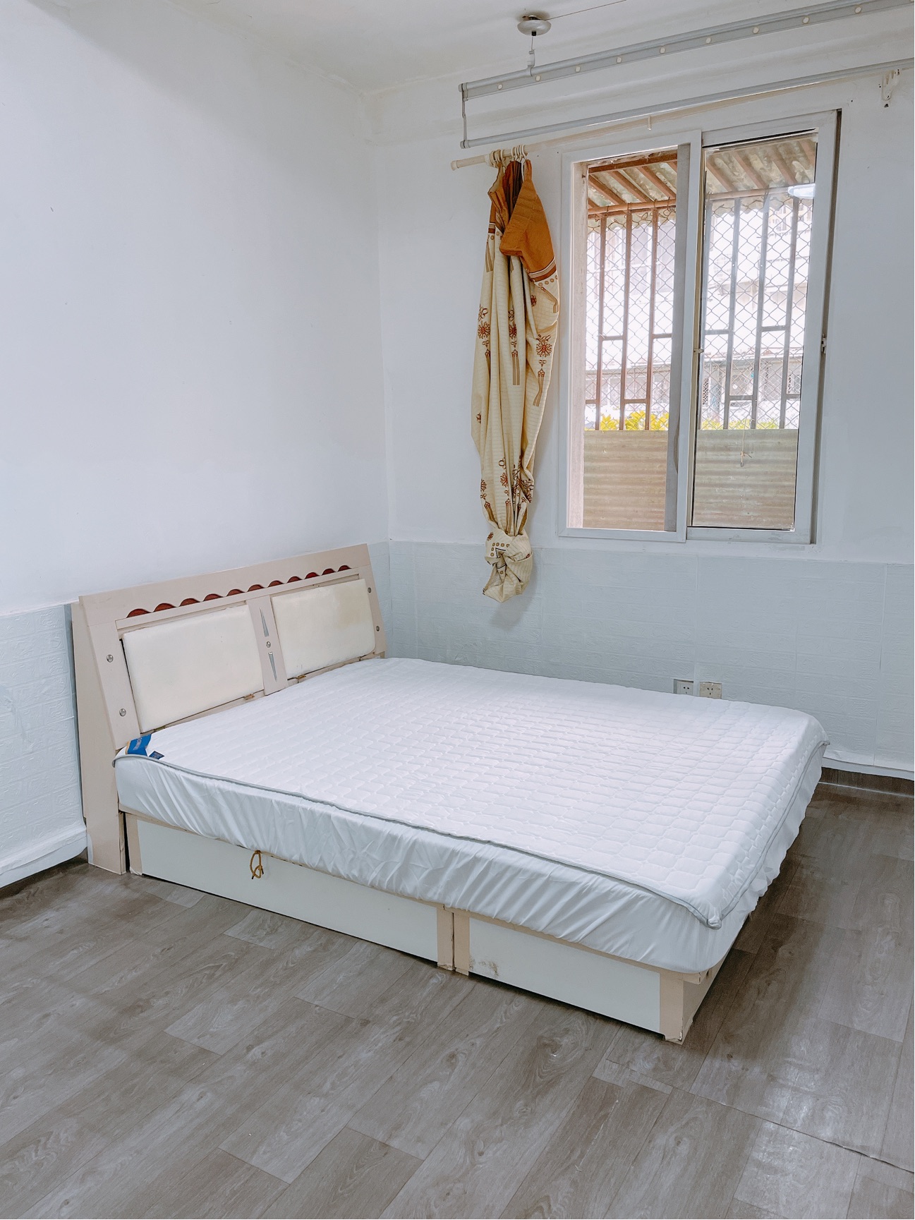 Shanghai-Yangpu-Cozy Home,Clean&Comfy,No Gender Limit,Hustle & Bustle,“Friends”,Chilled,LGBTQ Friendly