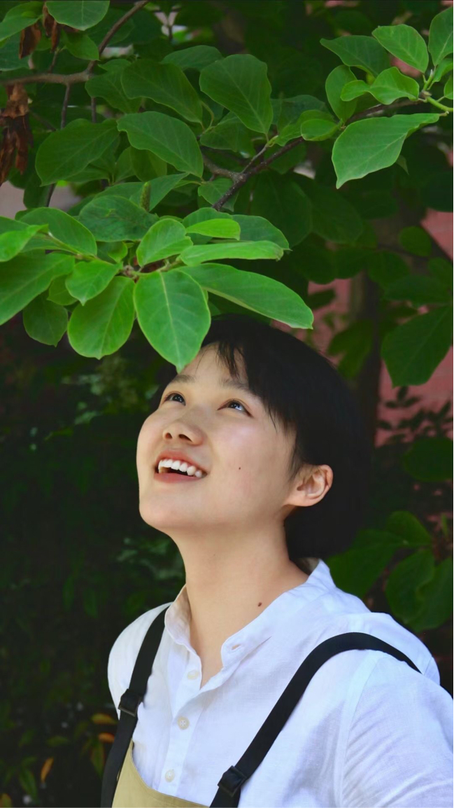 那个娜