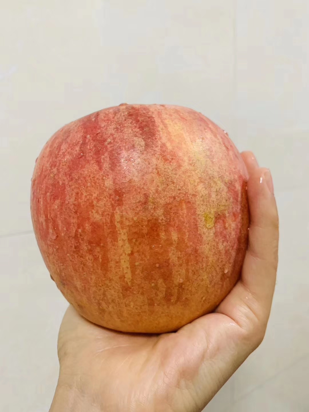 Apple 来自北纬35度黄土高原的冰糖心苹果 Beijing