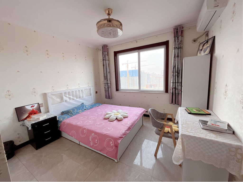 Shared Apartment-Long Term-Short Term-Replacement