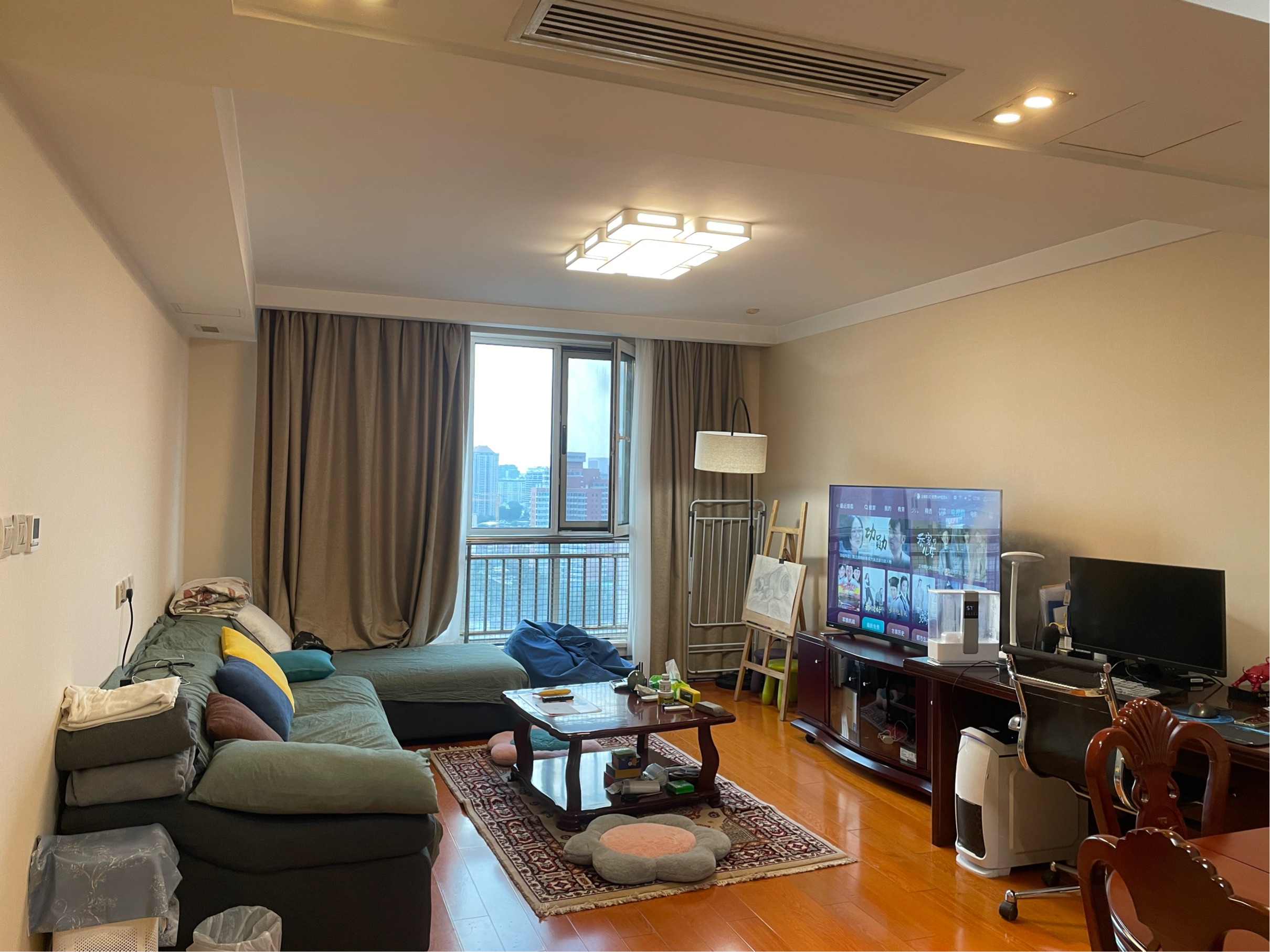 Beijing-Chaoyang-Cozy Home,Clean&Comfy,No Gender Limit,Hustle & Bustle,“Friends”,Chilled,LGBTQ Friendly,Pet Friendly