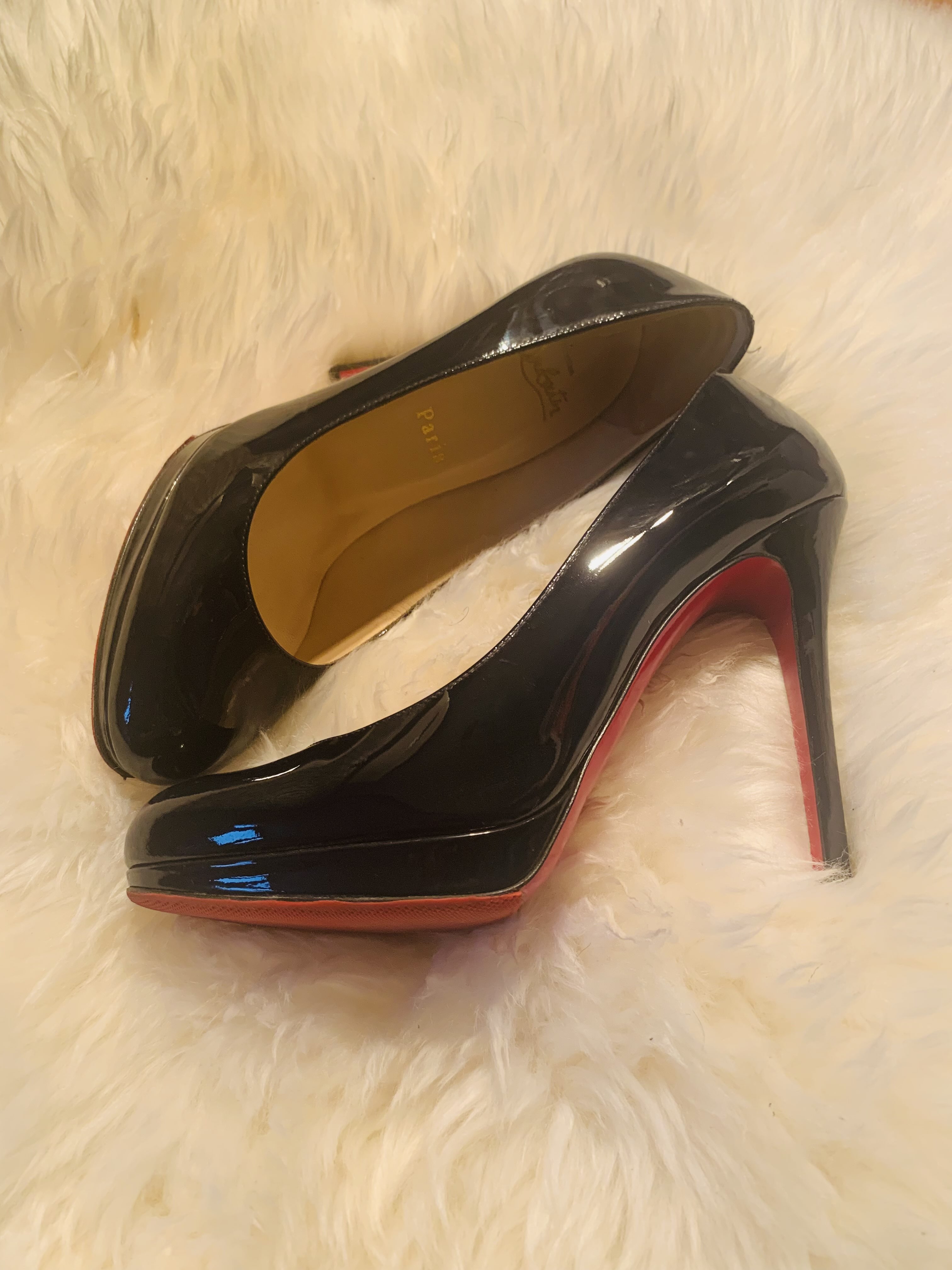 路铂廷CL红底鞋经典通勤款（ Christian Louboutin）