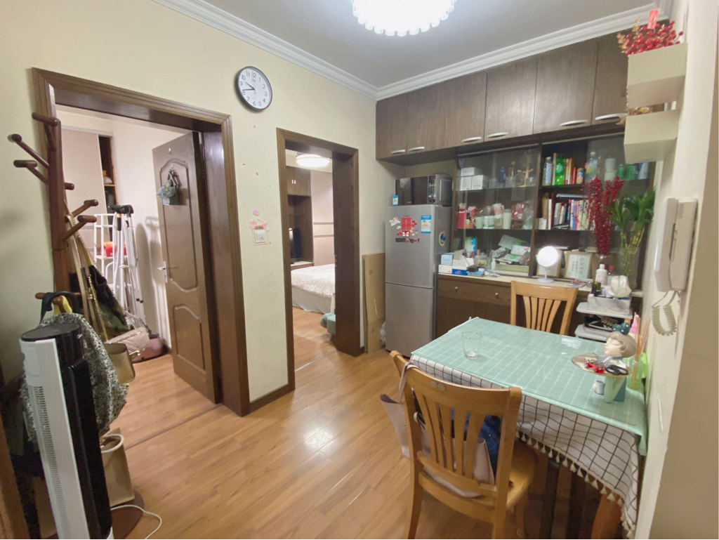 Shanghai-Xuhui-Cozy Home,Clean&Comfy,No Gender Limit,Hustle & Bustle