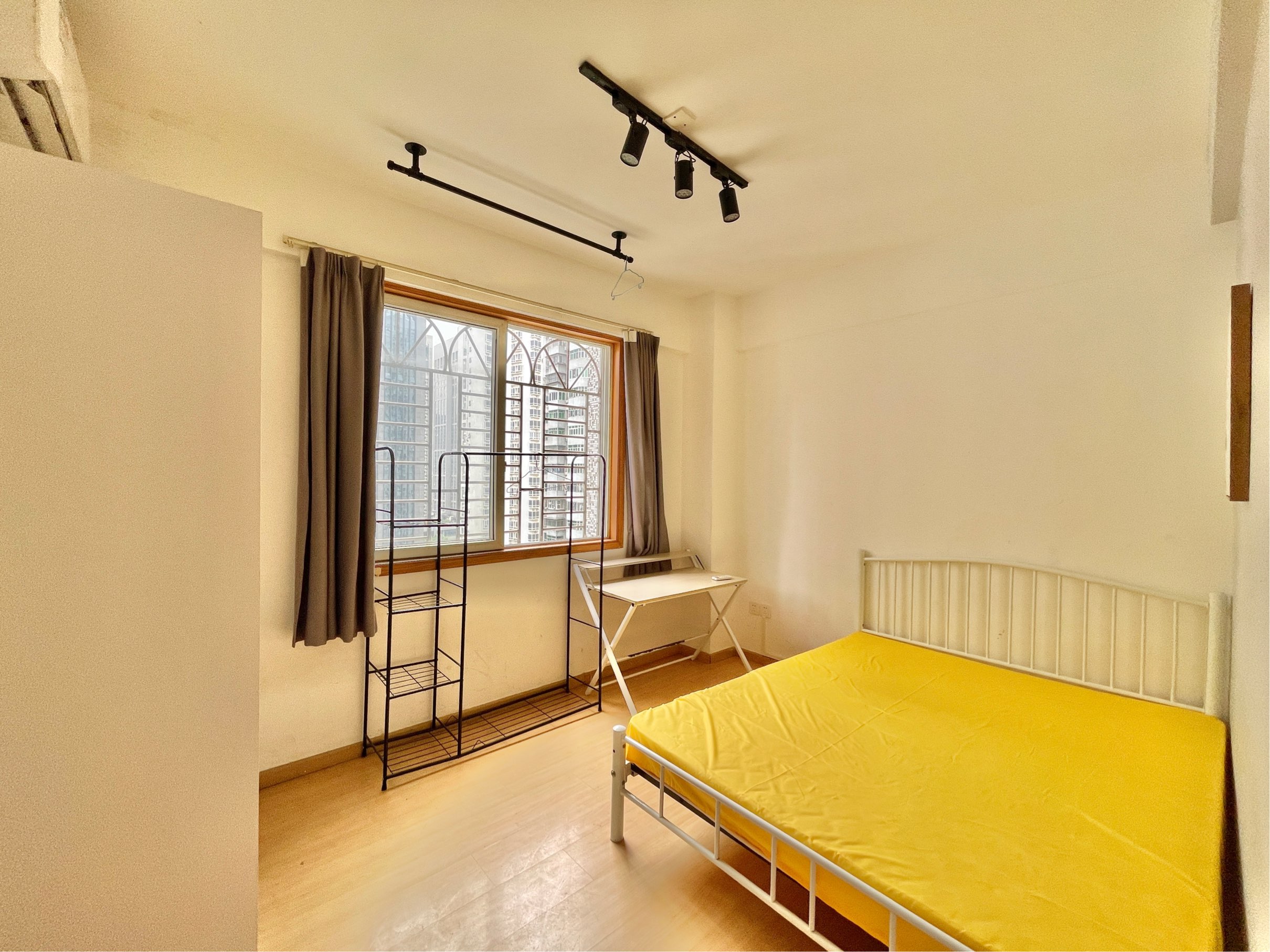 ShenzhenFutianLong & Short TermSubletShared Apartment