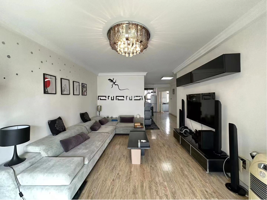 Shanghai-Songjiang-Cozy Home,Clean&Comfy,No Gender Limit,Hustle & Bustle