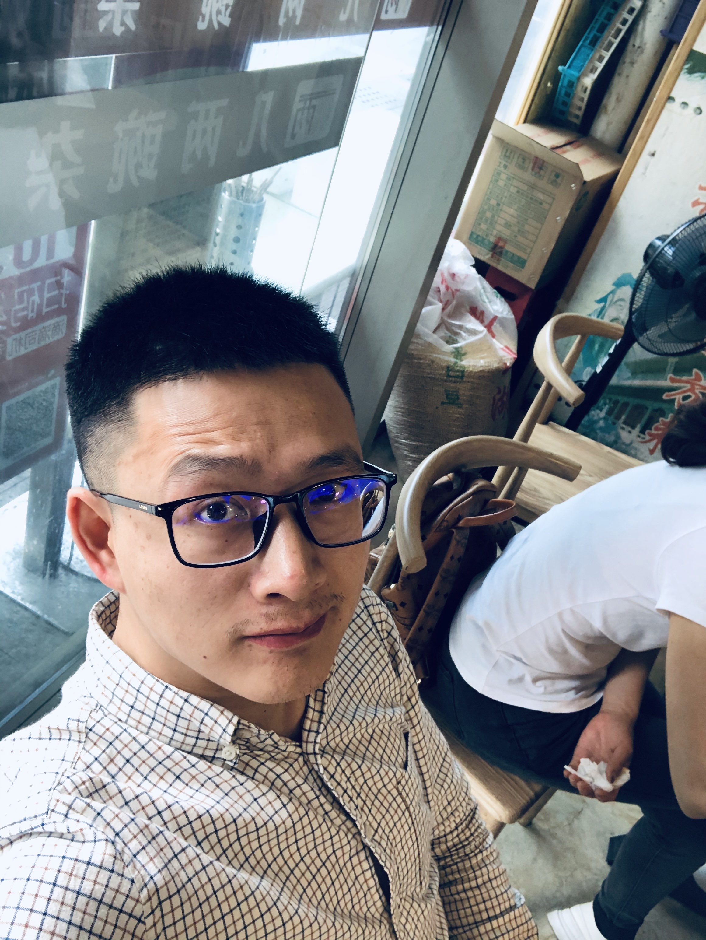 飞霸霸