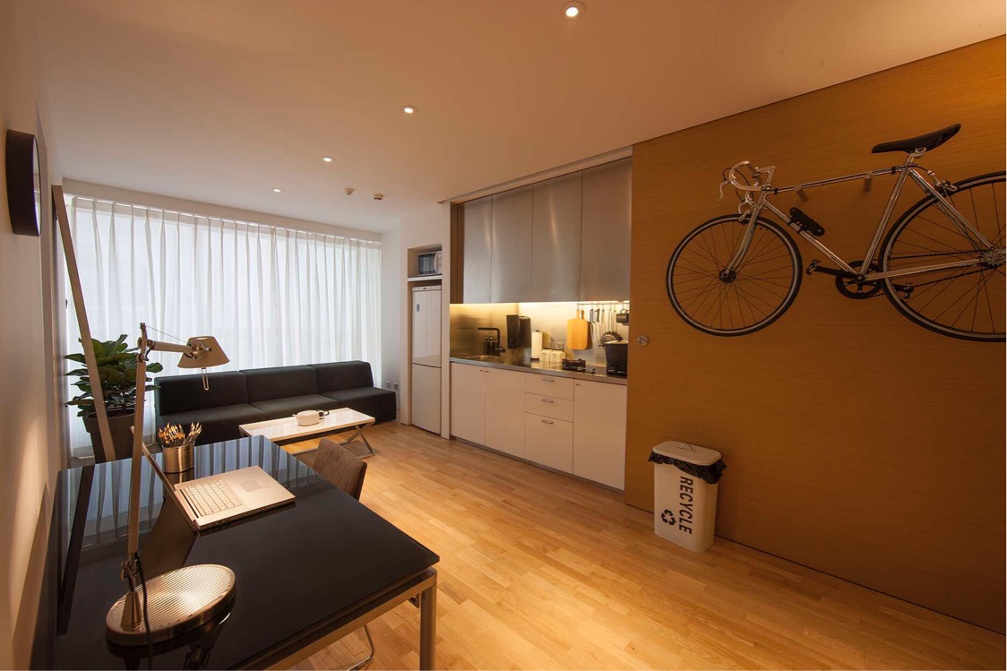 Beijing-Chaoyang-Cozy Home,Clean&Comfy,No Gender Limit,Hustle & Bustle,“Friends”,Chilled,LGBTQ Friendly,Pet Friendly