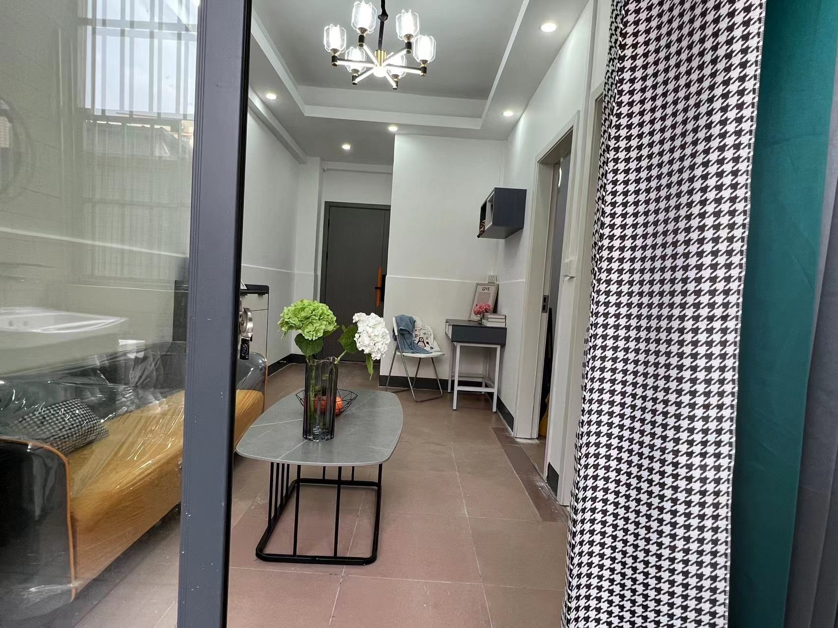 GuangzhouTianheSingle ApartmentLong & Short Term