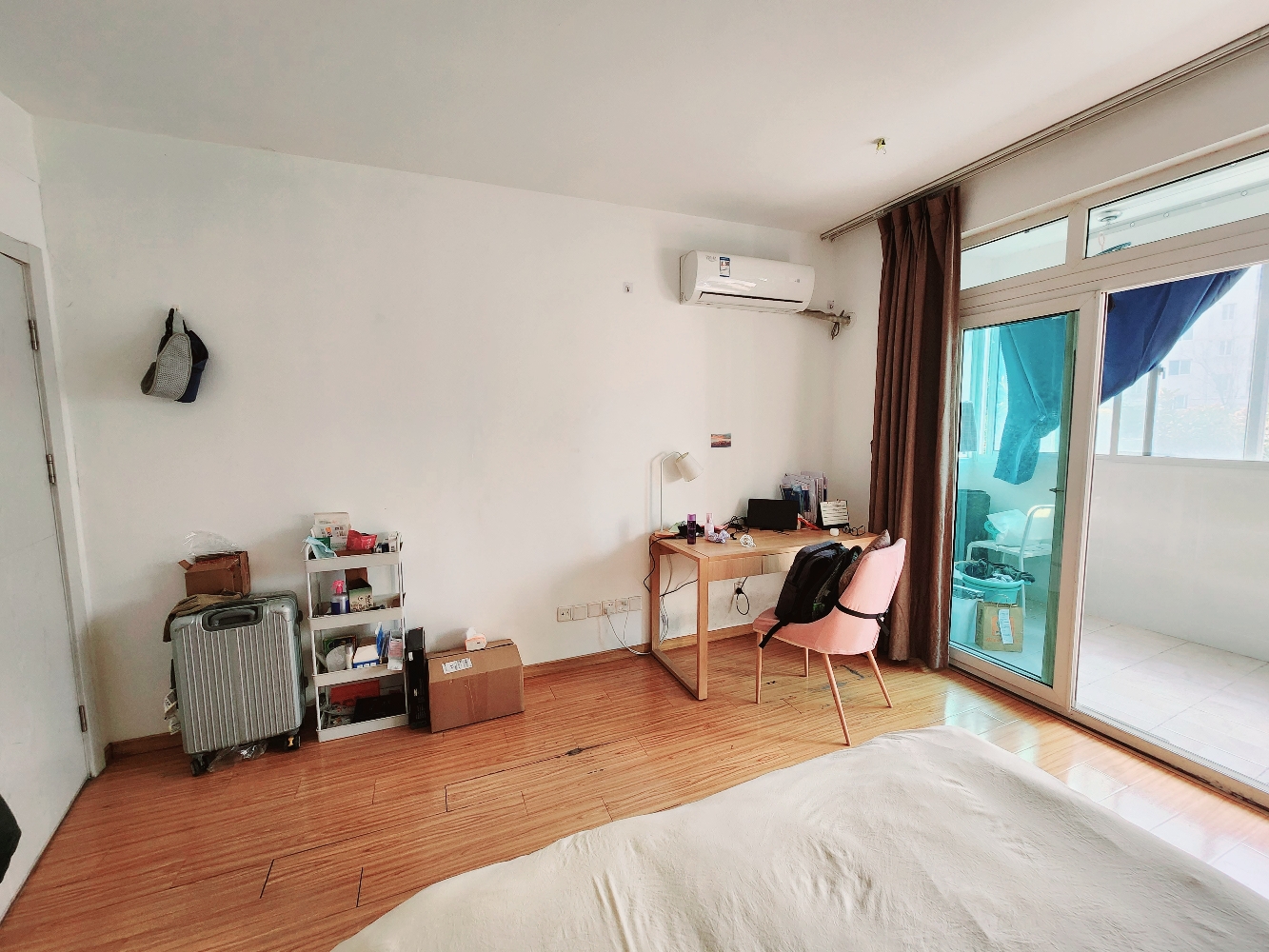 ShanghaiPudongShared ApartmentSubletShort TermLGBTQ Friendly