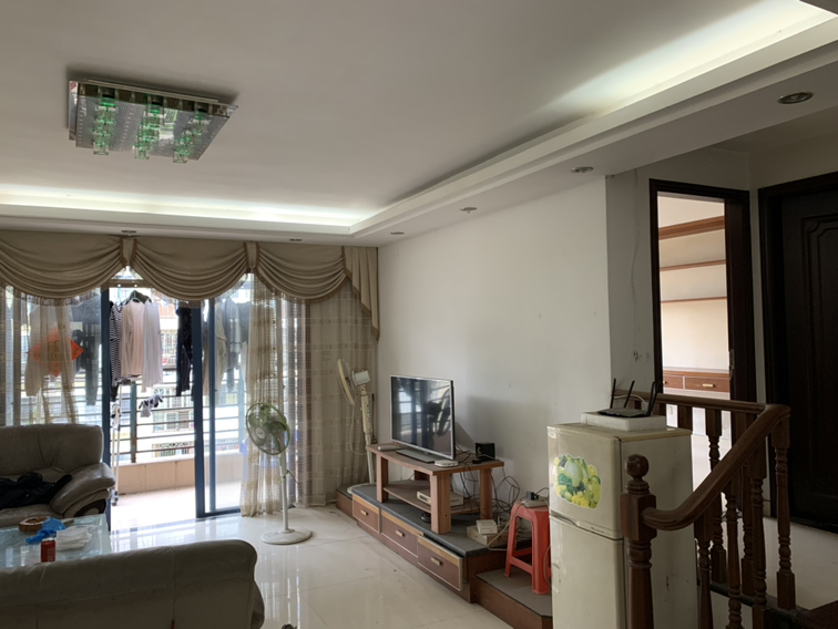 ShenzhenLonggangLong & Short TermShort TermSeeking FlatmateShared