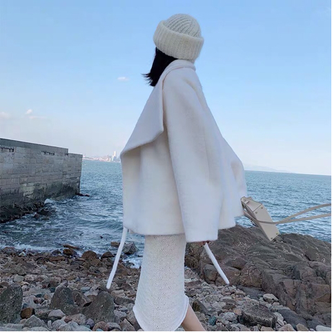 白色大衣超级保暖_1