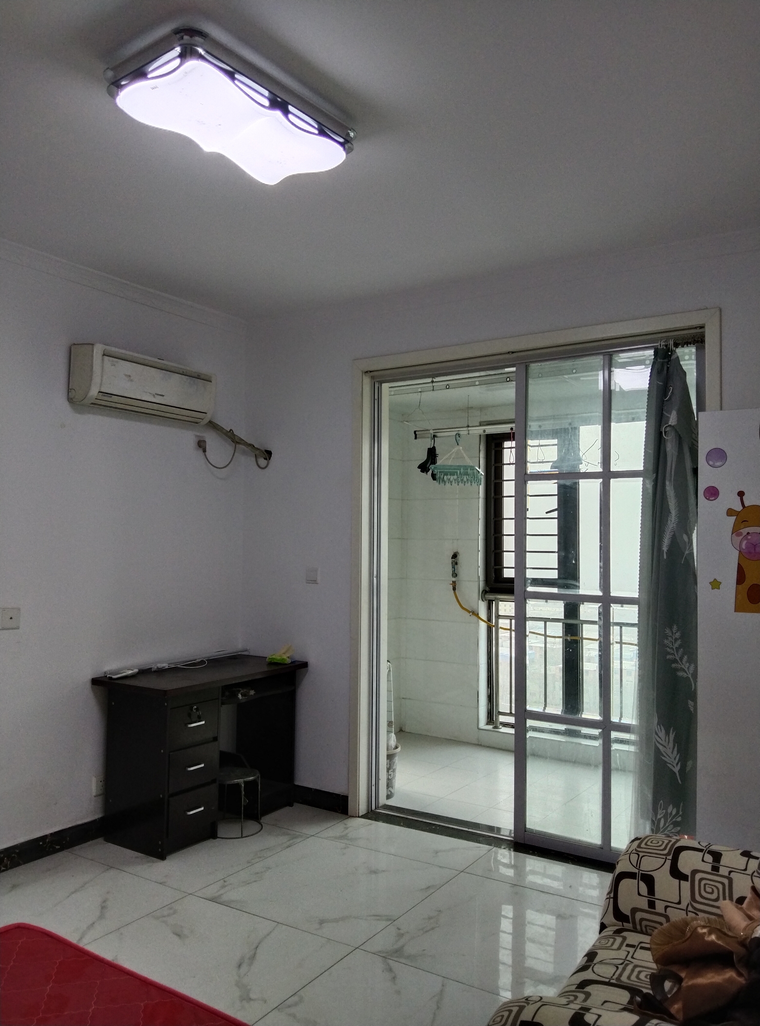 zhengzhou-zhongyuan-long-term-short-term-replacement-single-apartment