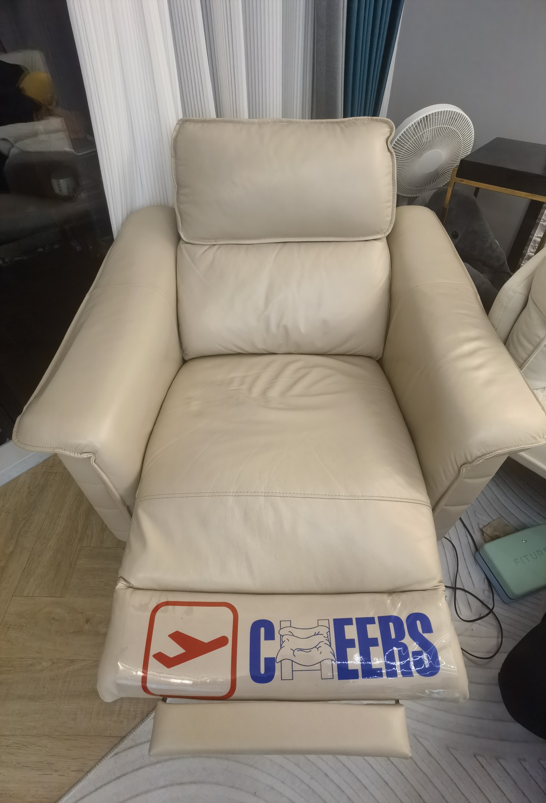 芝华士豪华真皮超爽大单人沙发_1