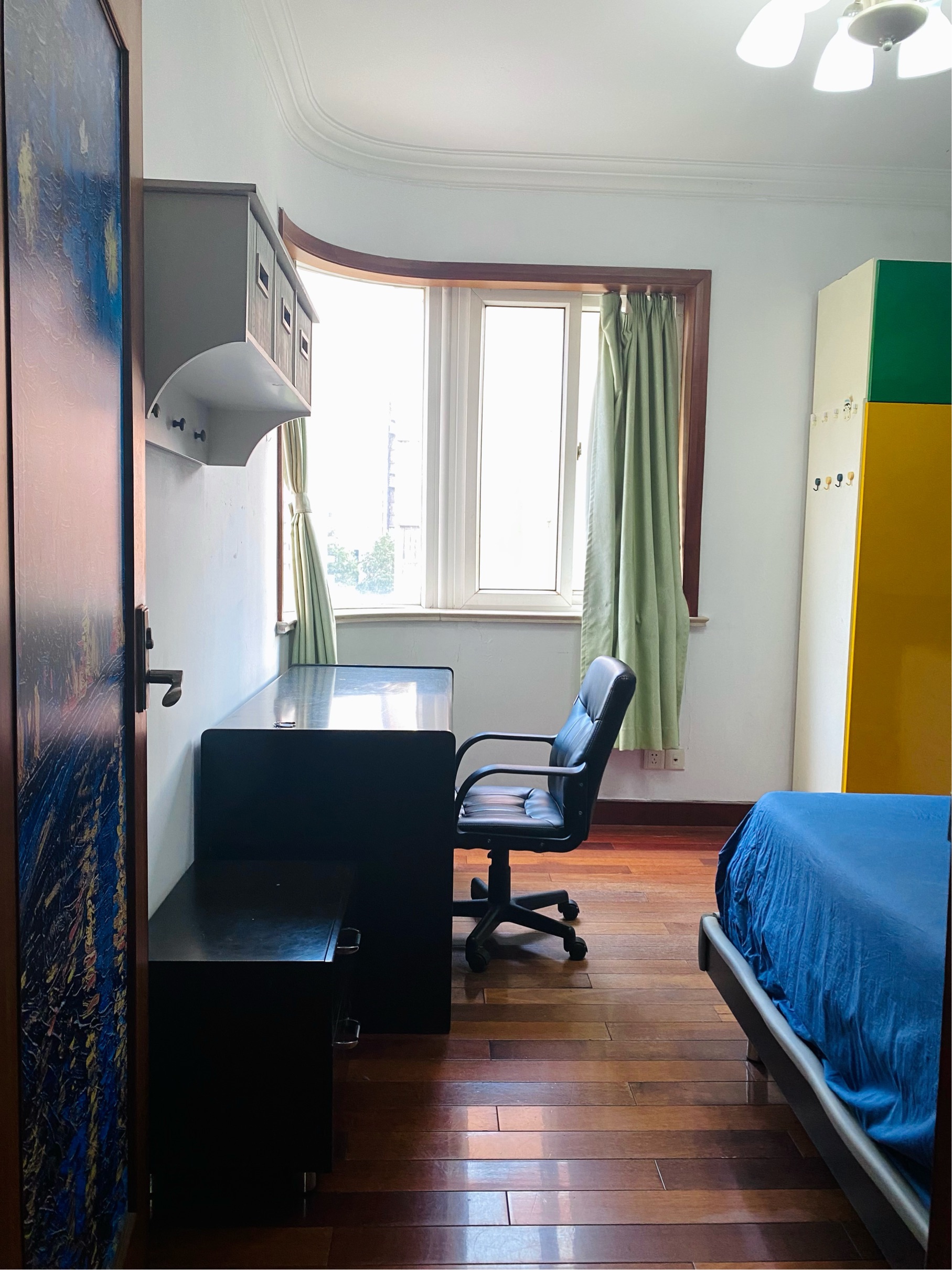 Shanghai-Jing‘An-上海,沪漂,00后,Pet Friendly,LGBTQ Friendly,Cozy Home,Clean&Comfy,No Gender Limit,Hustle & Bustle,“Friends”,Chilled