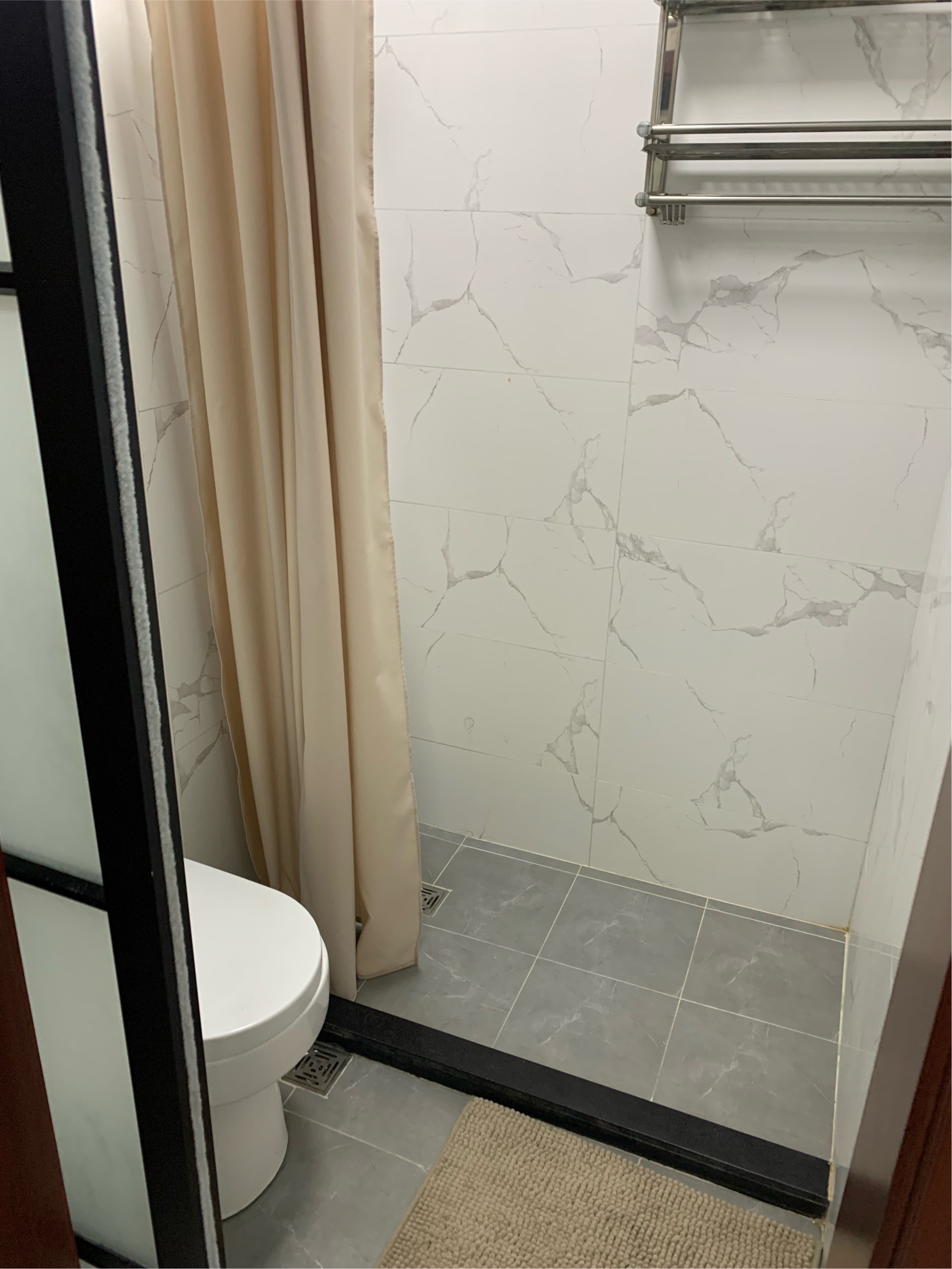 静安 昌平路923号长春小区