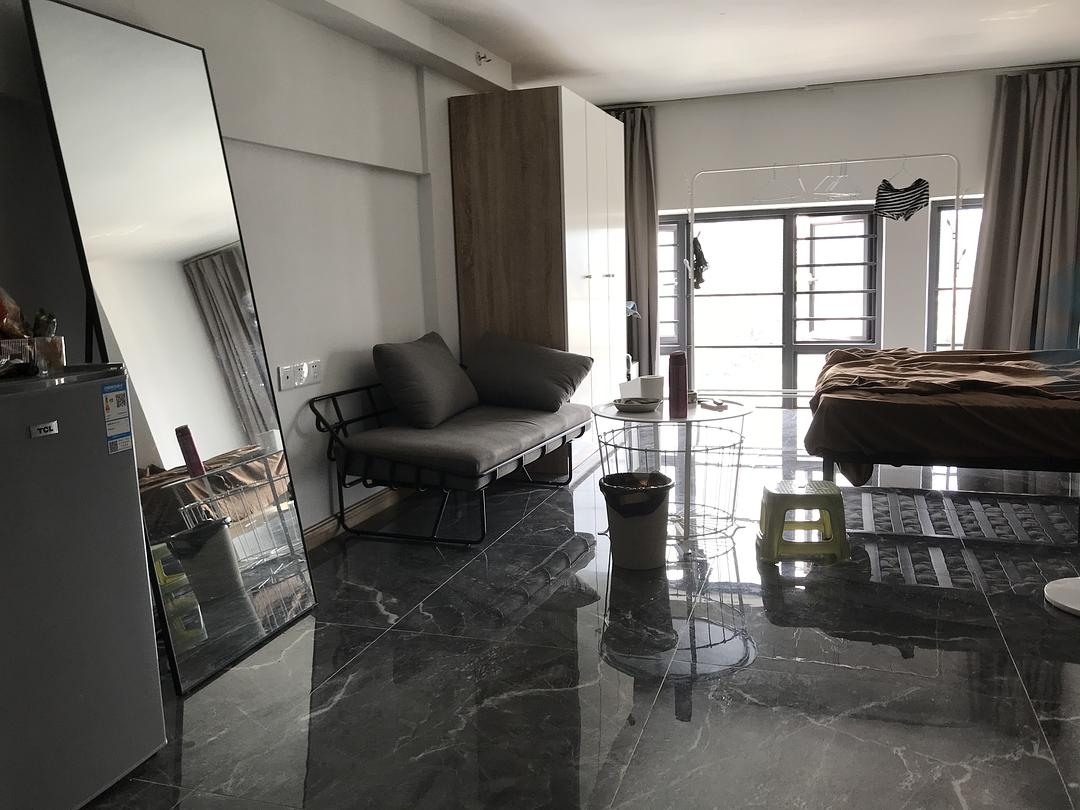 To rent apartment in Guangzhou Wellcee tips, price, shared room.