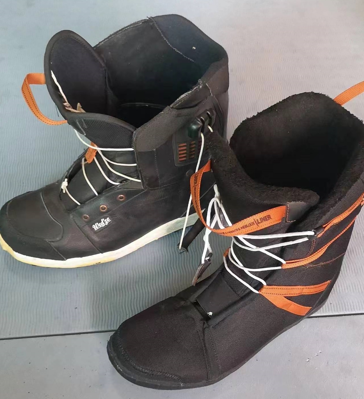 Decathlon wedze showboard shoe_1