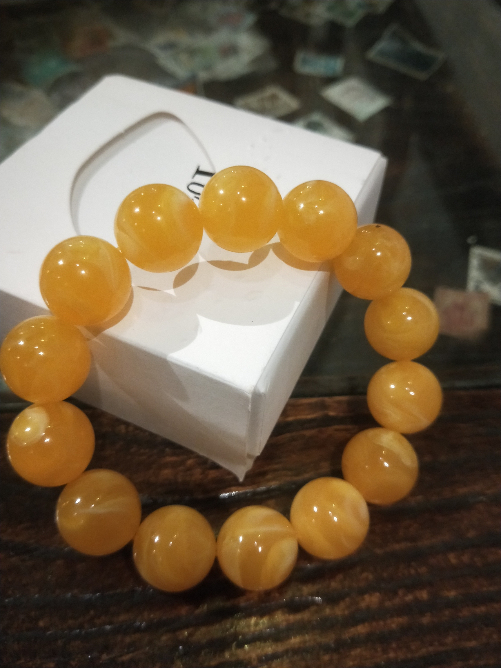 俄罗斯蜜蜡