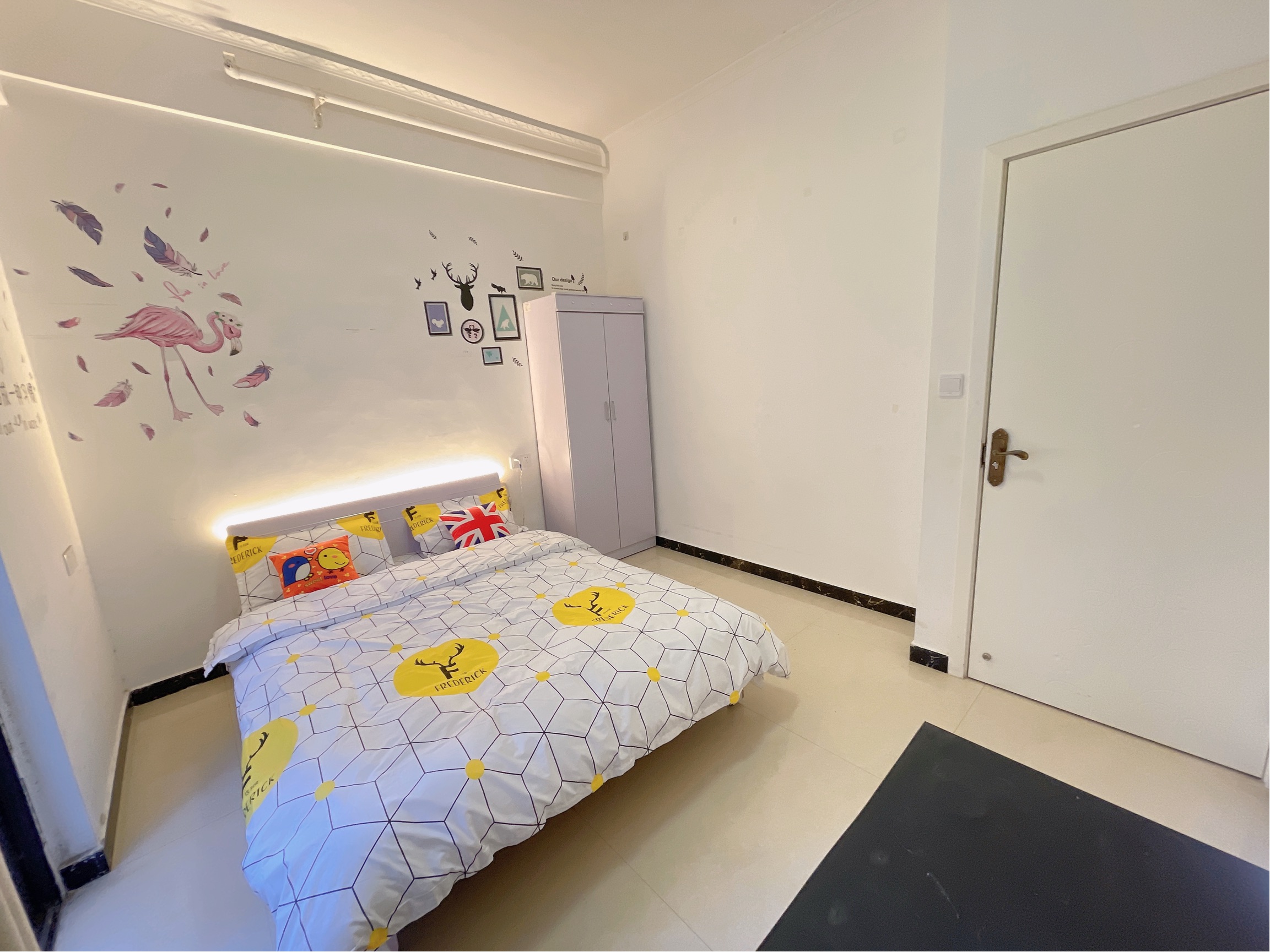 Zhengzhou-Jinshui-Long Term,Long & Short Term,Short Term,Single Apartment