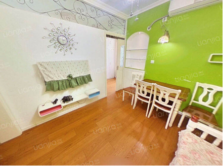 Shanghai-Xuhui-Cozy Home,Clean&Comfy,Hustle & Bustle,“Friends”,Chilled,LGBTQ Friendly,Pet Friendly