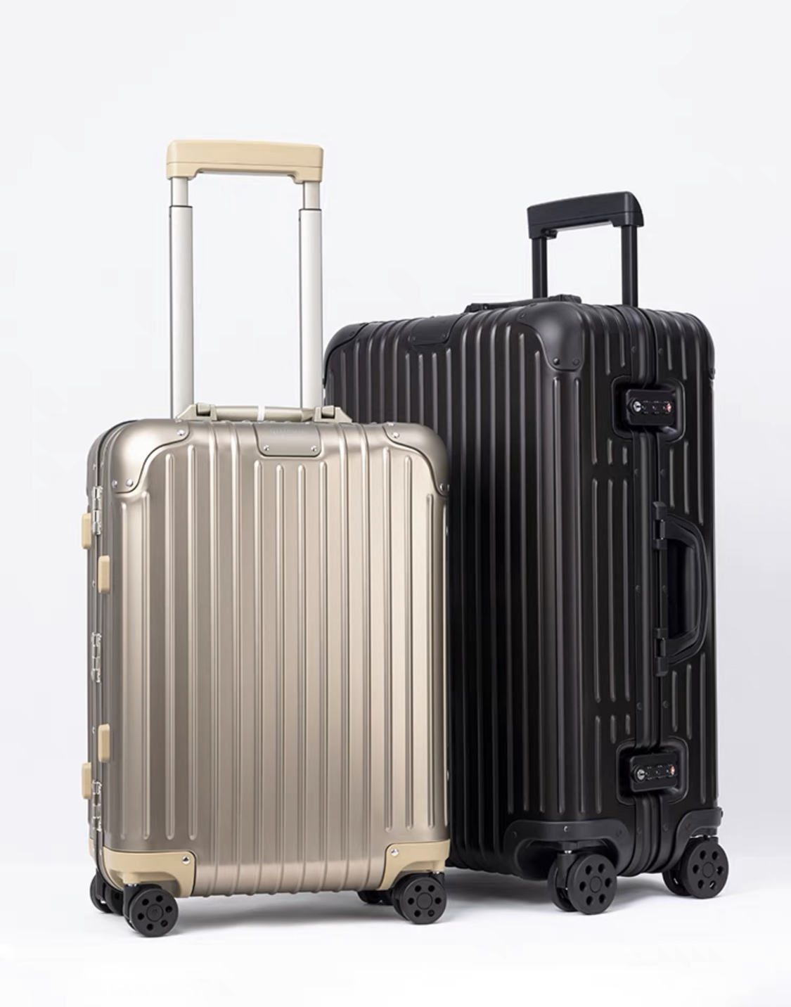 Rimowa 钛金登机行李箱20寸_1