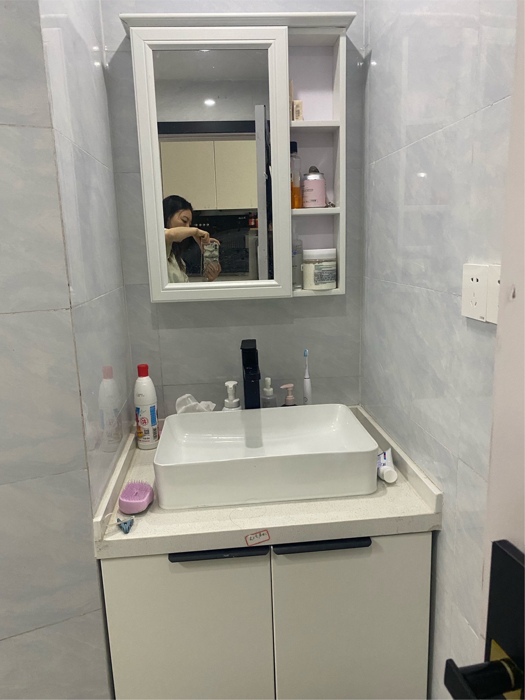 Shanghai-Xuhui-Cozy Home,Clean&Comfy,No Gender Limit,Hustle & Bustle