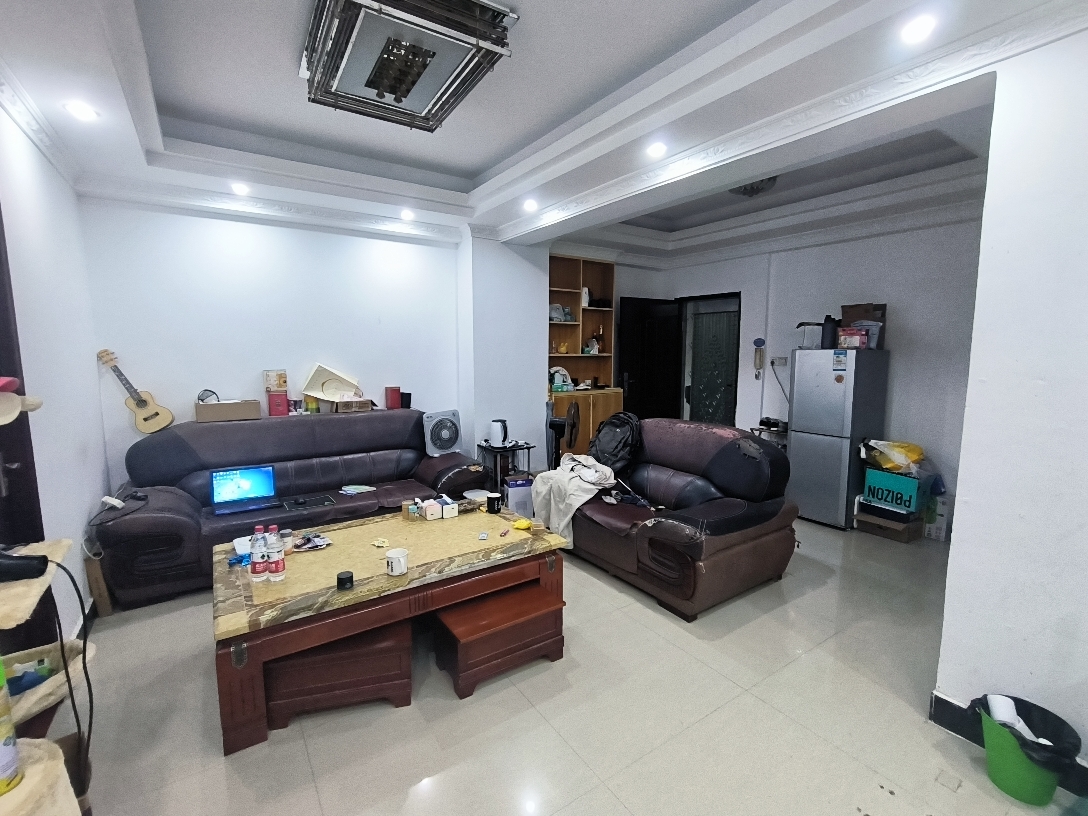 ShenzhenLonggangLong TermLong & Short TermShort TermSeeking FlatmateShared Apartment