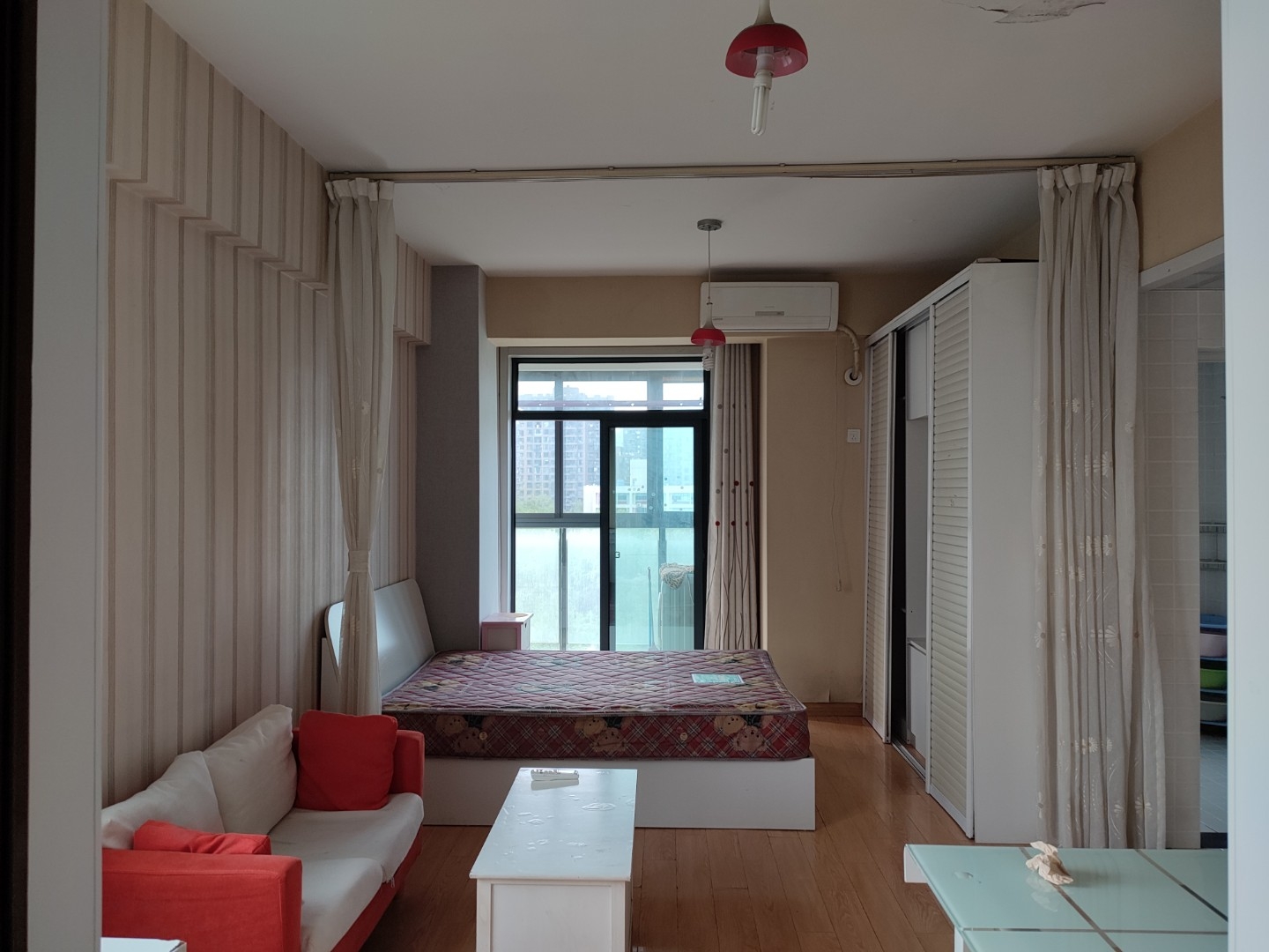 Hefei-Luyang-Cozy Home,Clean&Comfy,No Gender Limit,Hustle & Bustle,“Friends”,Chilled,LGBTQ Friendly