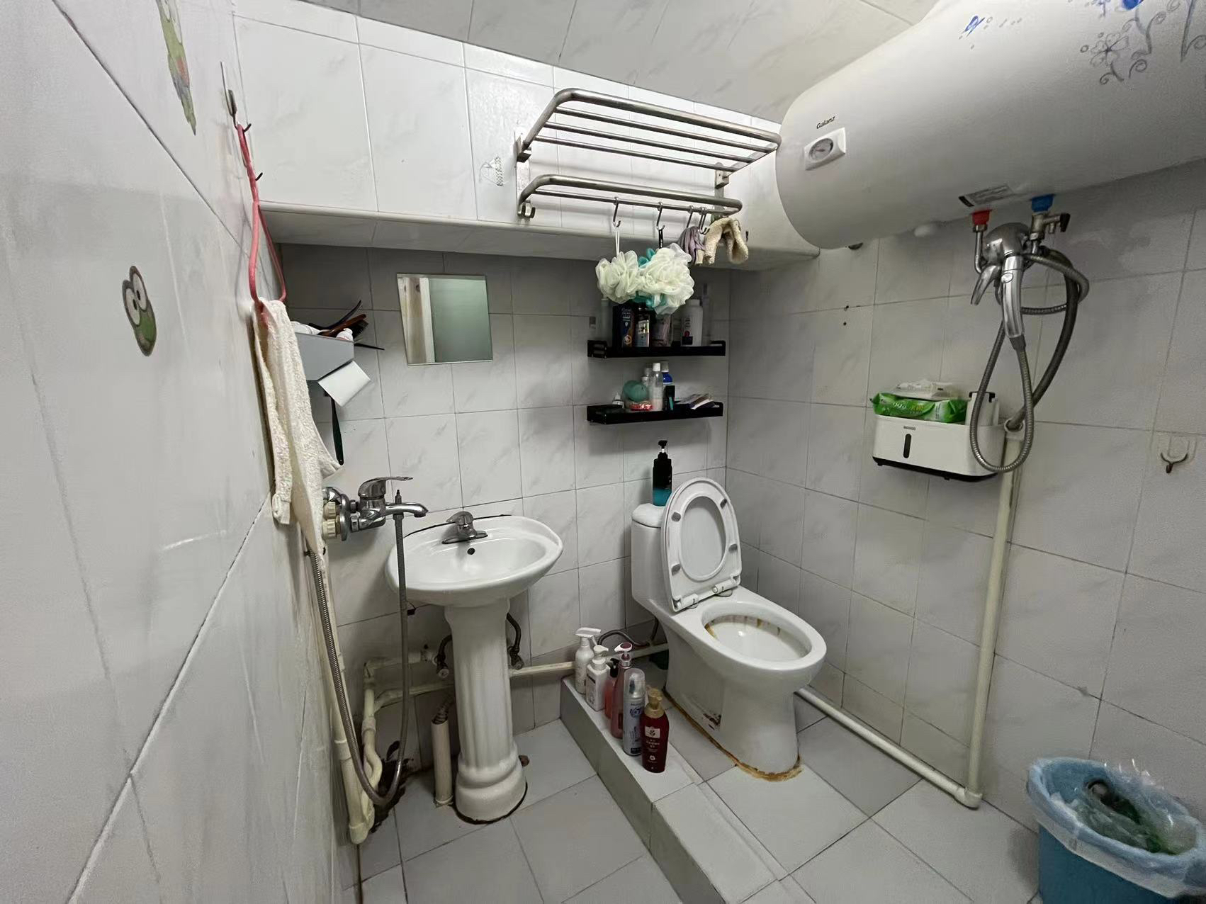 Shanghai-Yangpu-Cozy Home,Clean&Comfy,No Gender Limit,Hustle & Bustle