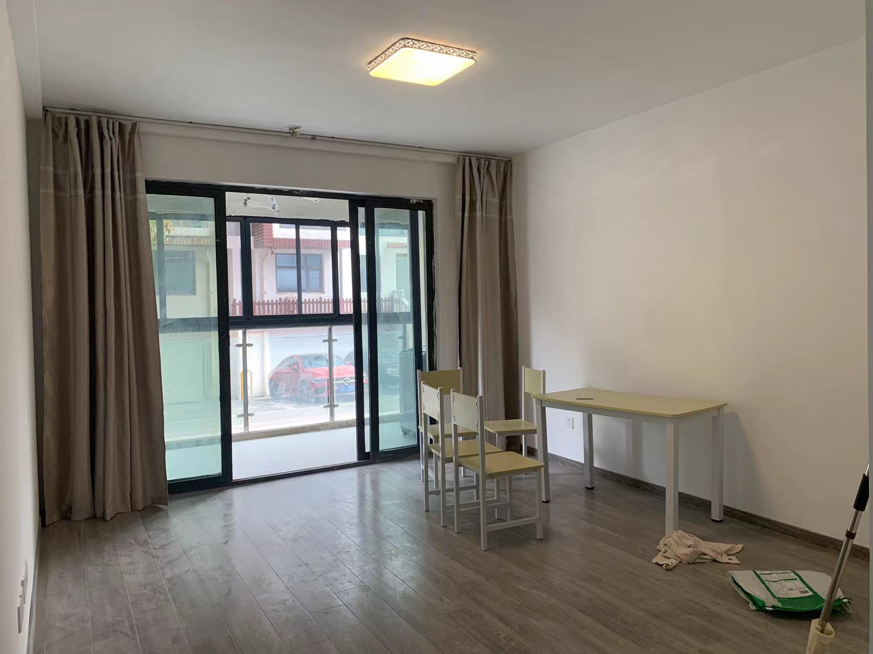 Suzhou-Huqiu-Clean&Comfy,No Gender Limit