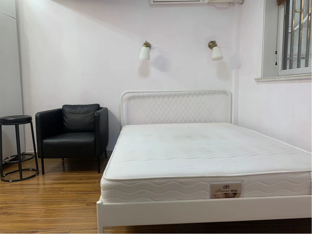 上海-黃浦-280RMB/晚,溫馨小窩,乾淨治愈,不限性別,市井煙火氣,老友記,慢時光