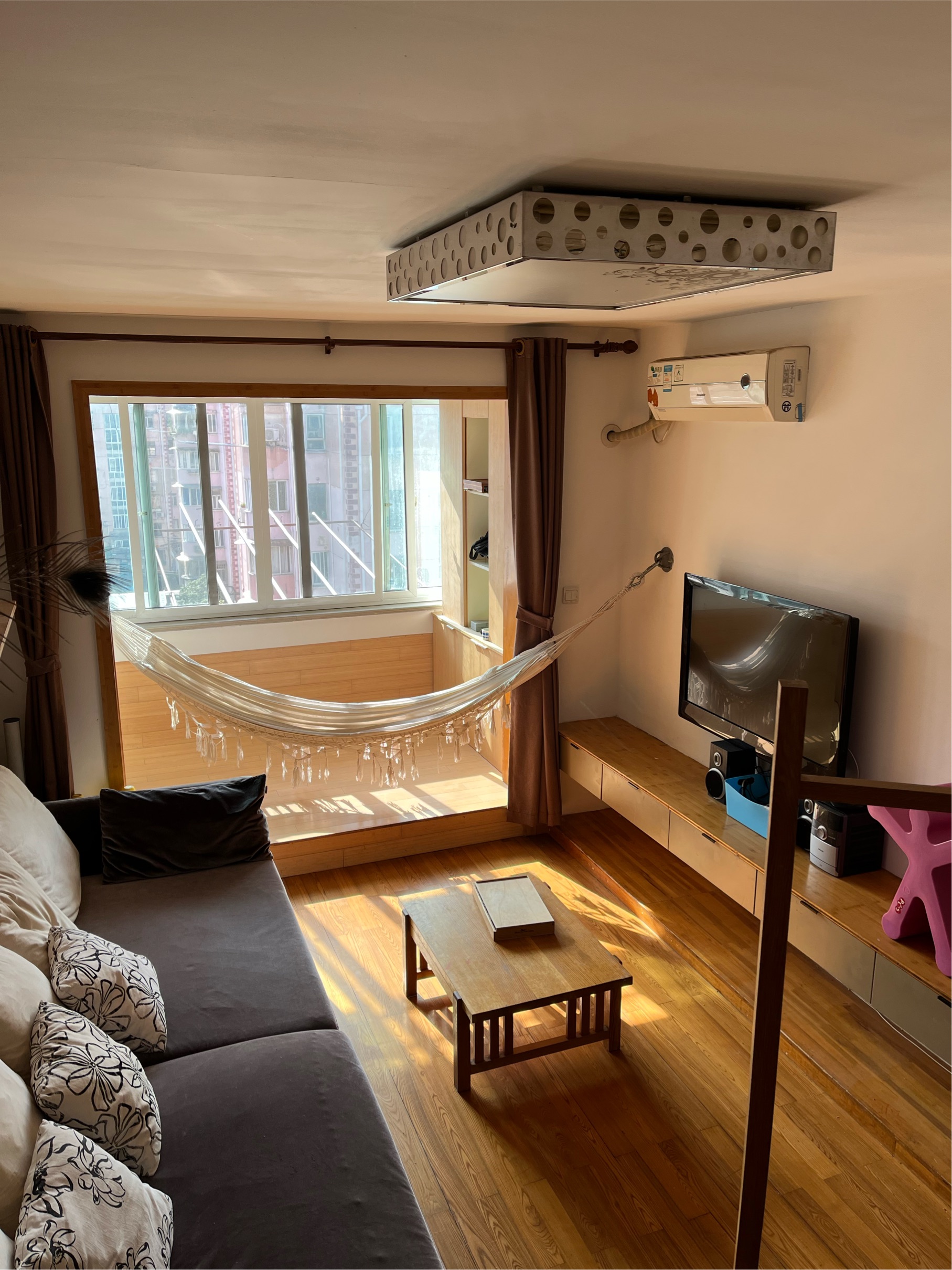 Shanghai-Pudong-Cozy Home,Clean&Comfy,No Gender Limit,Hustle & Bustle,Chilled,Pet Friendly